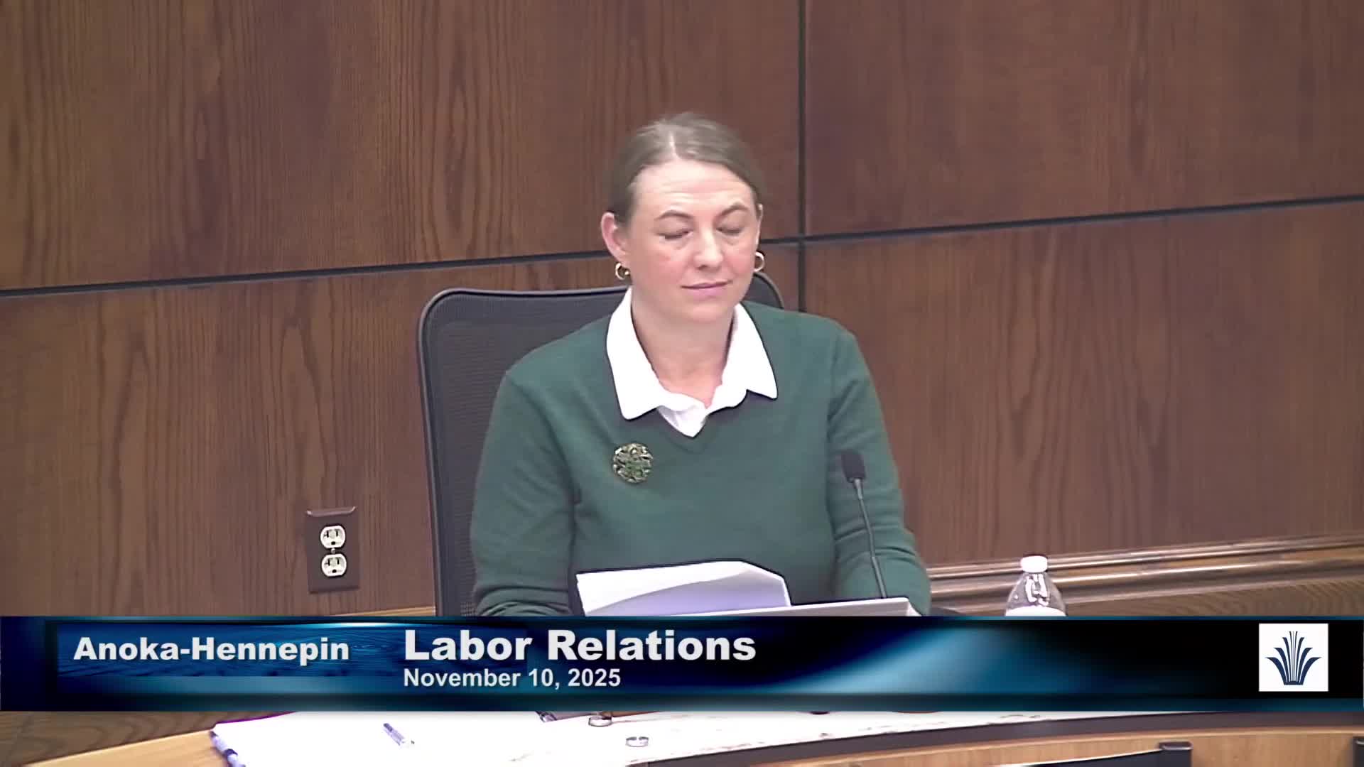 Anoka‑Hennepin board approves two employee contracts; teachers remain in mediation