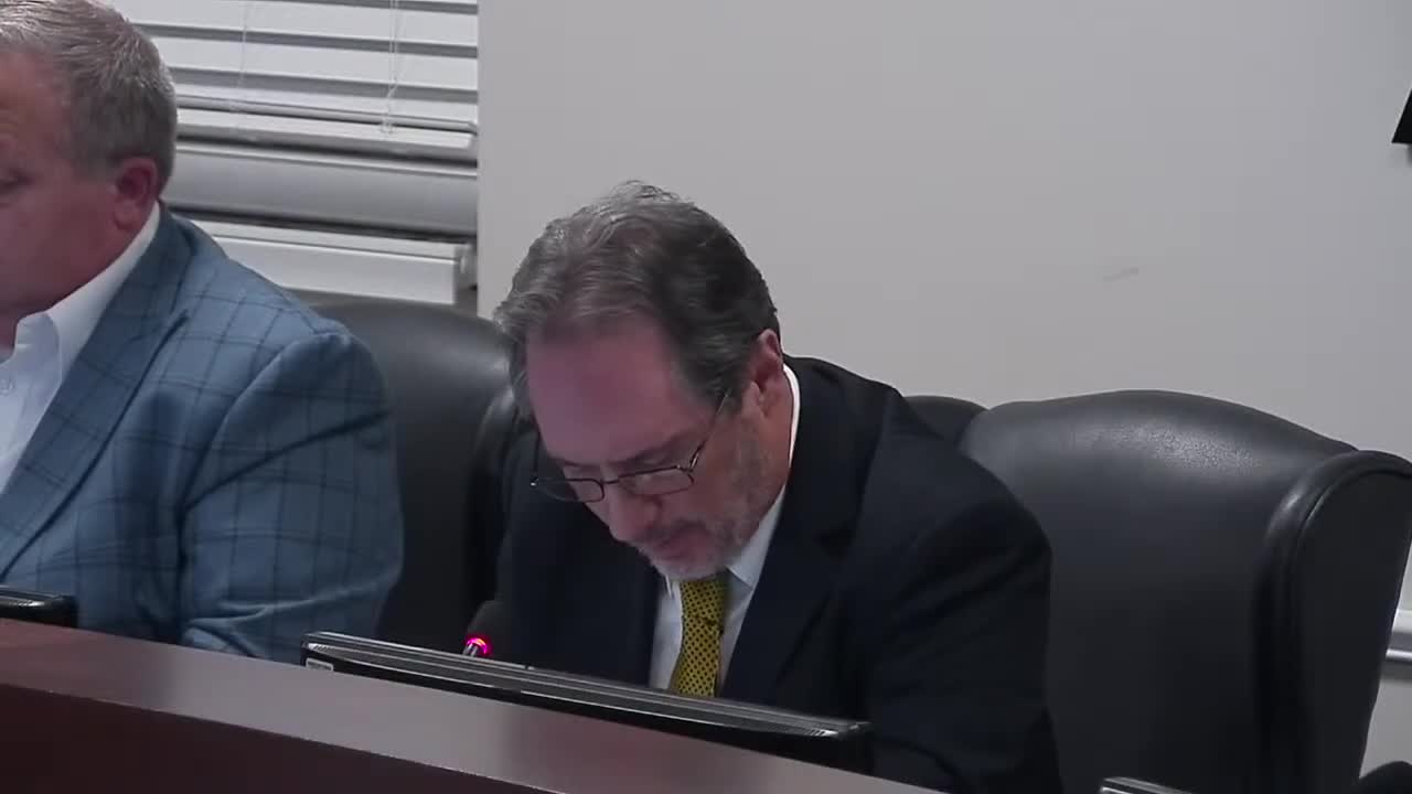 Board authorizes condemnation to acquire Sudbury Road site for Northwest elementary after 6–1 vote