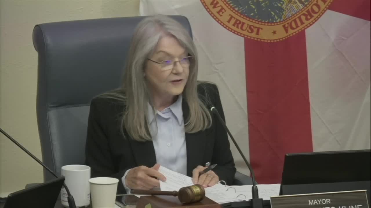 'Know Before You Go': Visitors bureau launches Knights of Lights app as residents and merchants clash over temporary parking