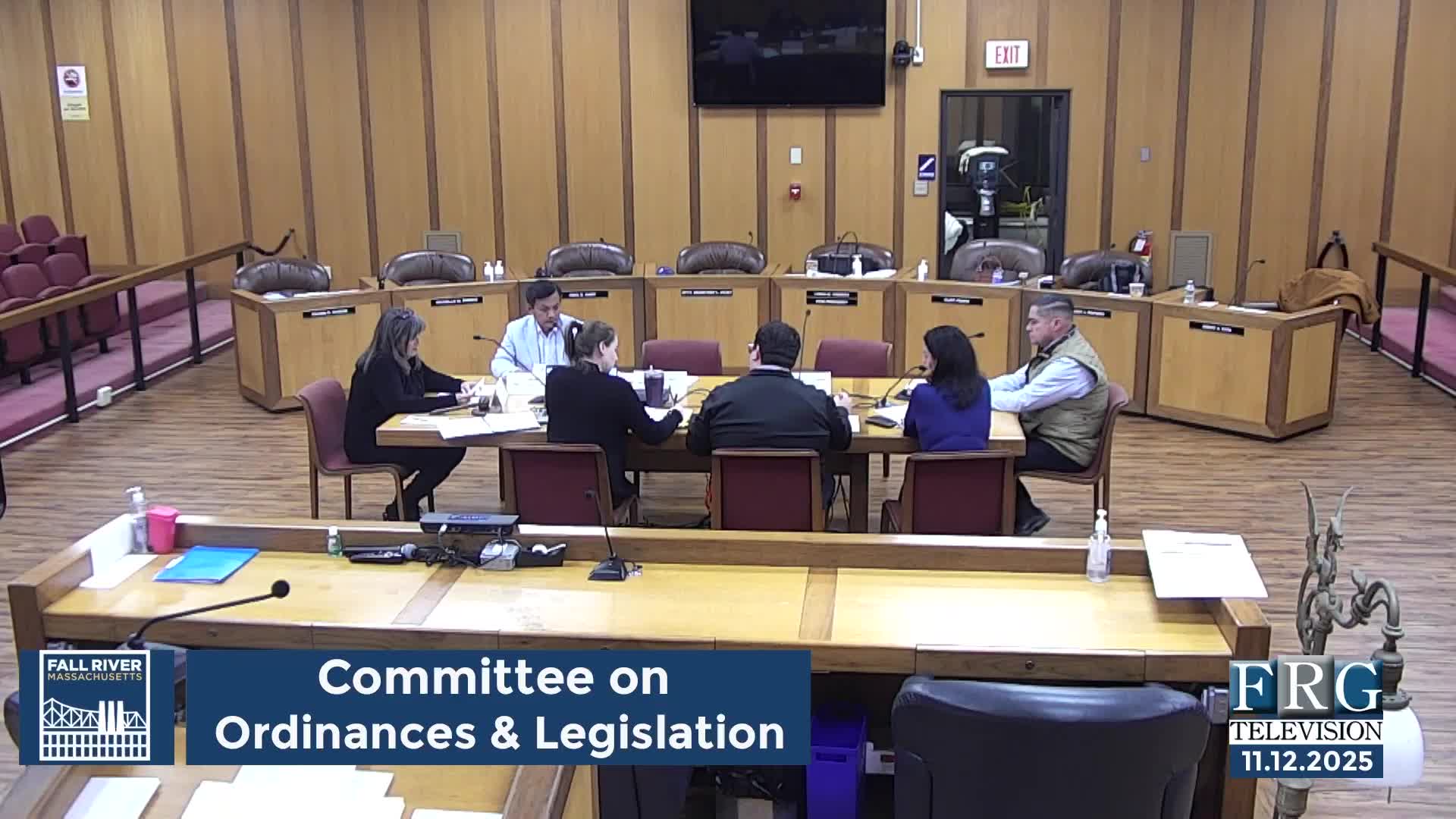 Council passes first readings on multiple parking and traffic ordinances, separates Lindsay for additional conditions