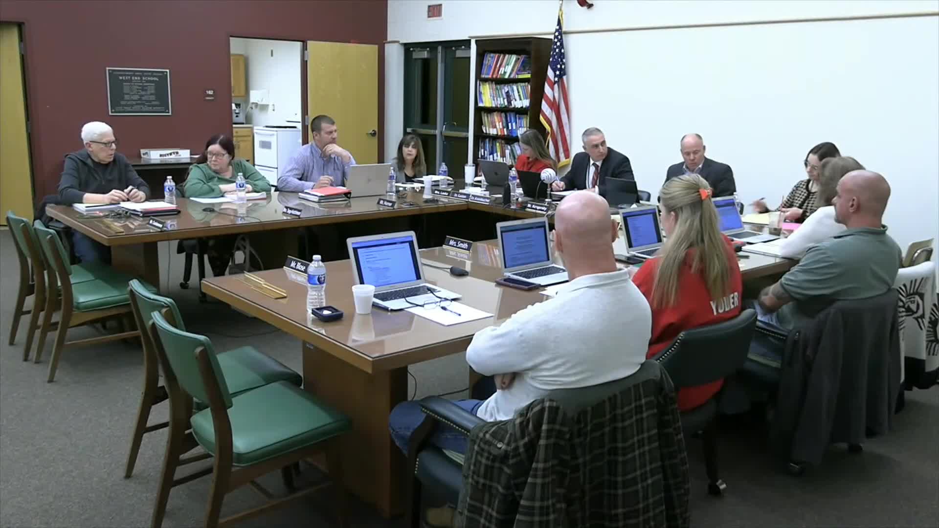 Business owner urges district to fix Byer Avenue drop-off congestion; board to explore options