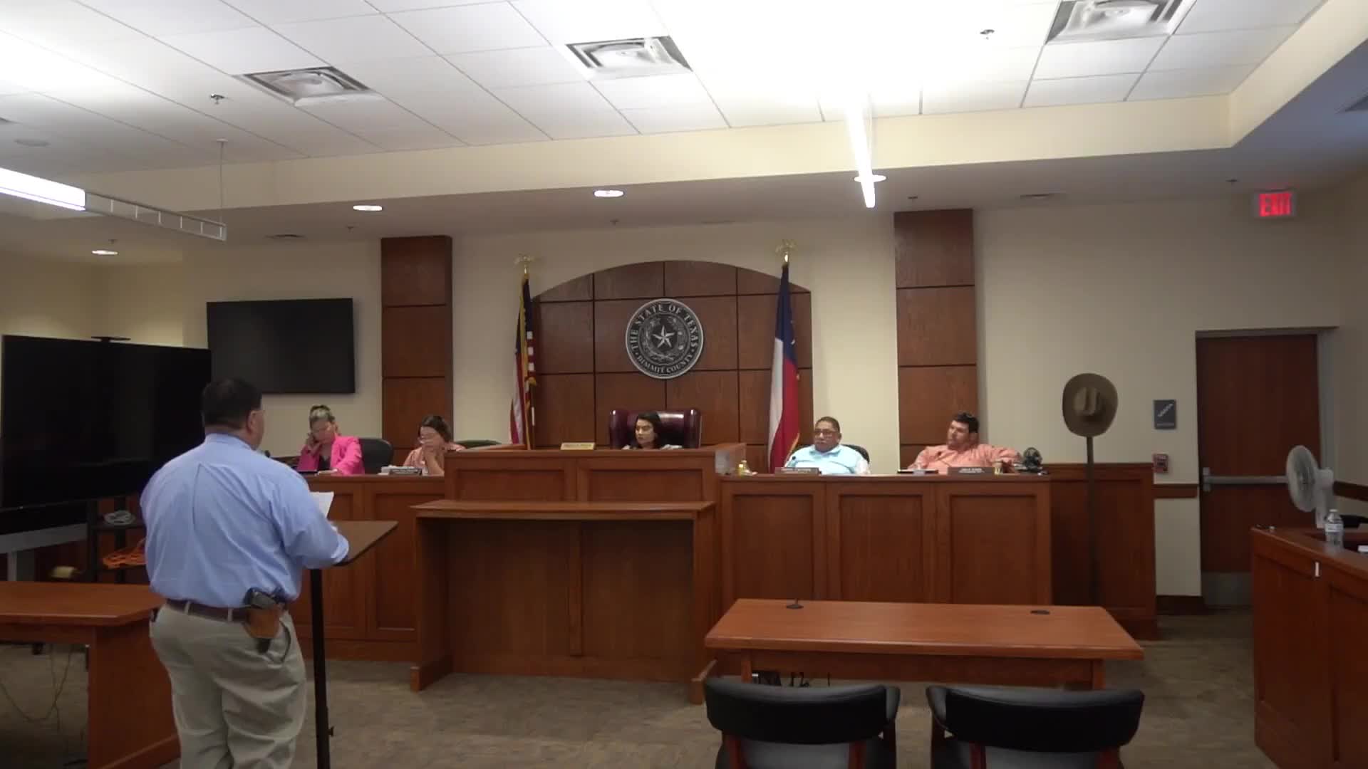 Dimmit County approves claims docket totaling $10.09 million; sheriff warns of $72K–$80K revenue shortfall from federal shutdown