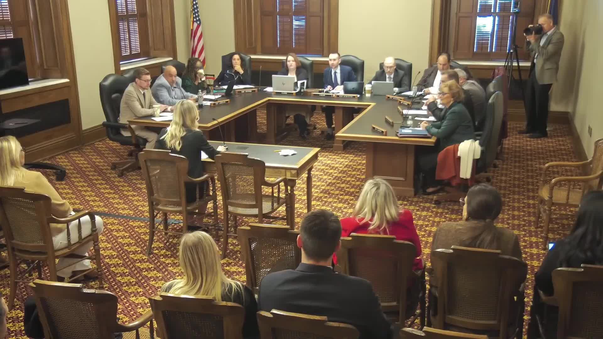 Committee hears push to allow online continuing education for licensed occupations