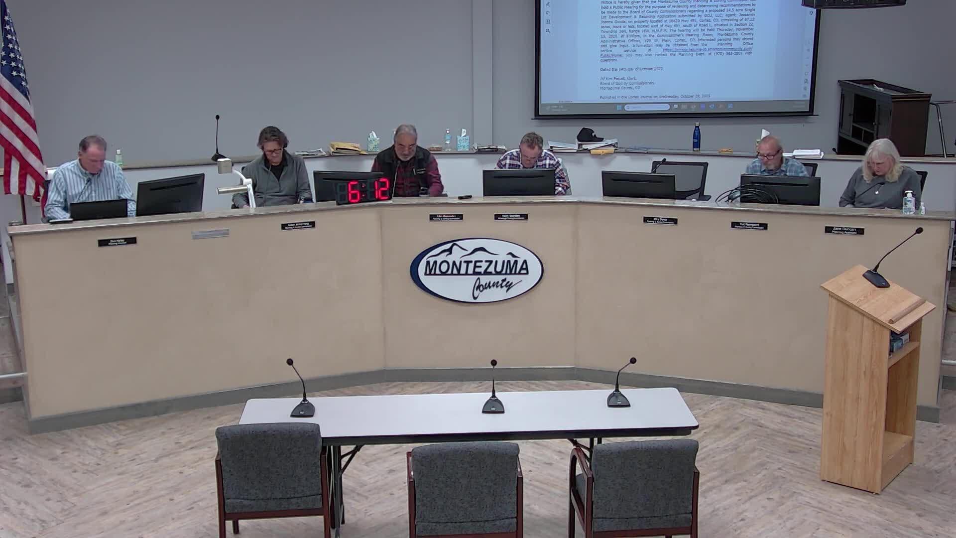 Planning panel backs GCU LLC rezoning for fertilizer storage; resident raises dust and volatiles concerns