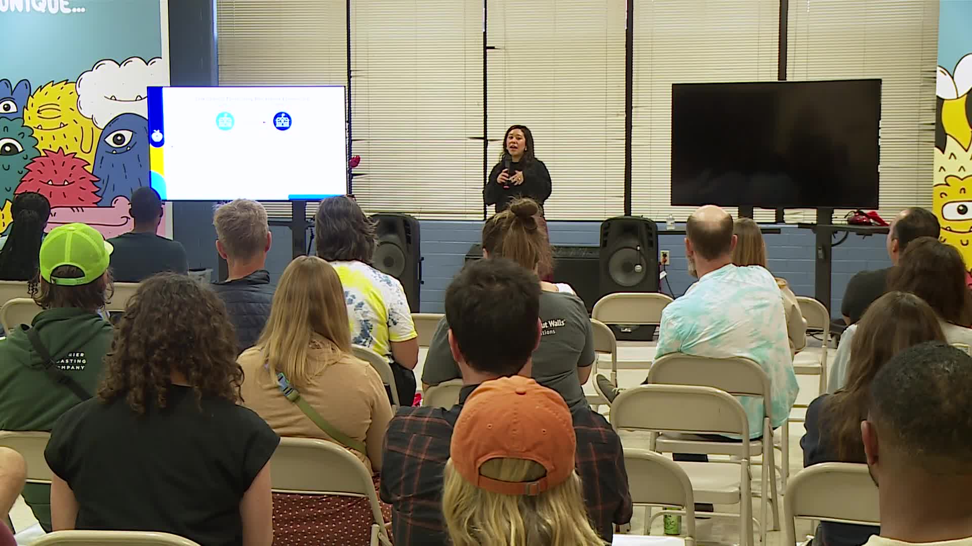 Austin ISD superintendent to recommend reassigning Oak Springs students to Blackshear; parents demand detailed supports