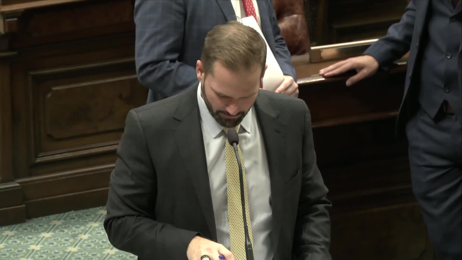 Michigan House passes firearms reciprocity package requiring CPL QR codes and statewide reciprocity guidance