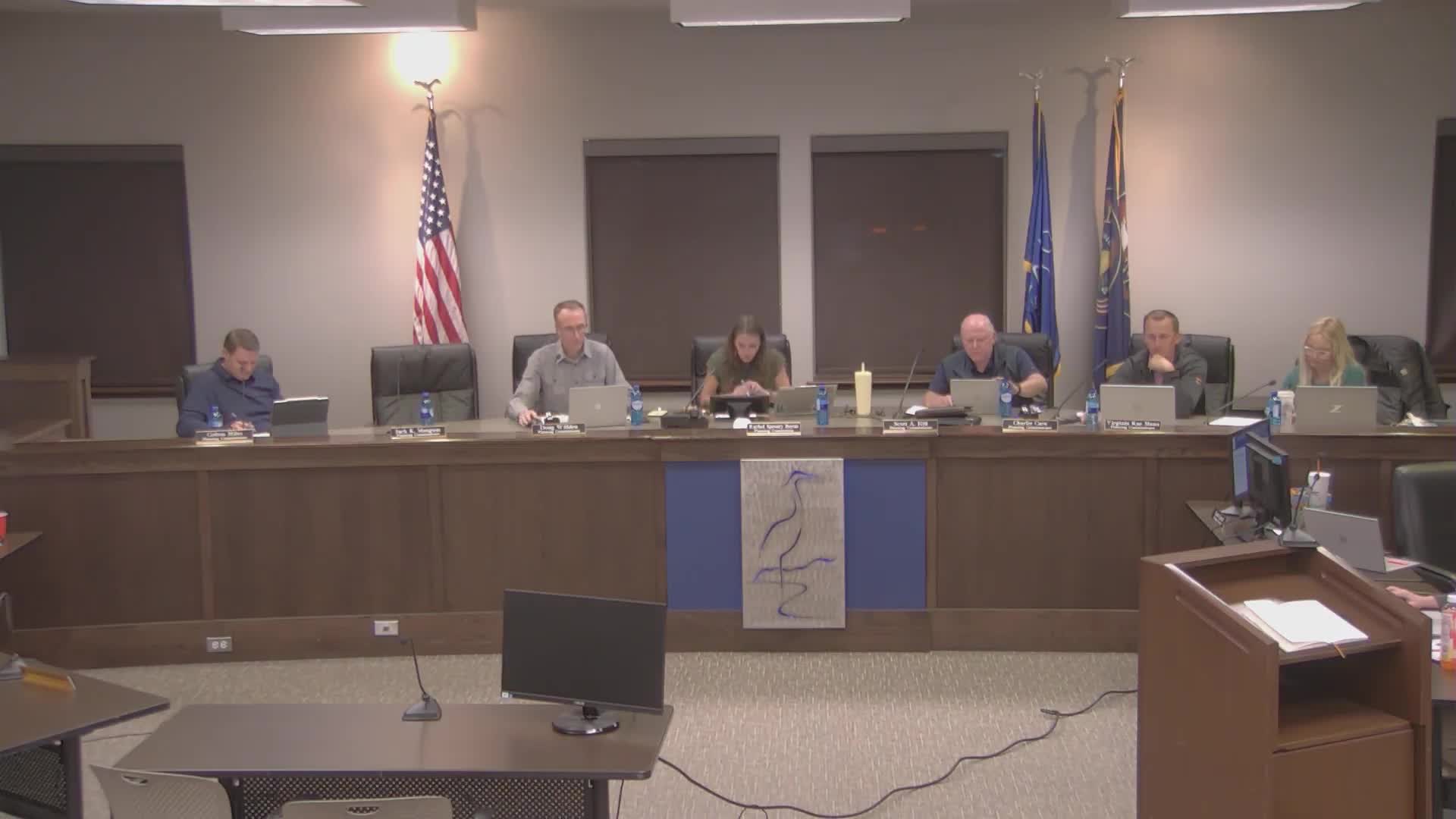 Planning commission backs parking-code change to ease events at regional parks