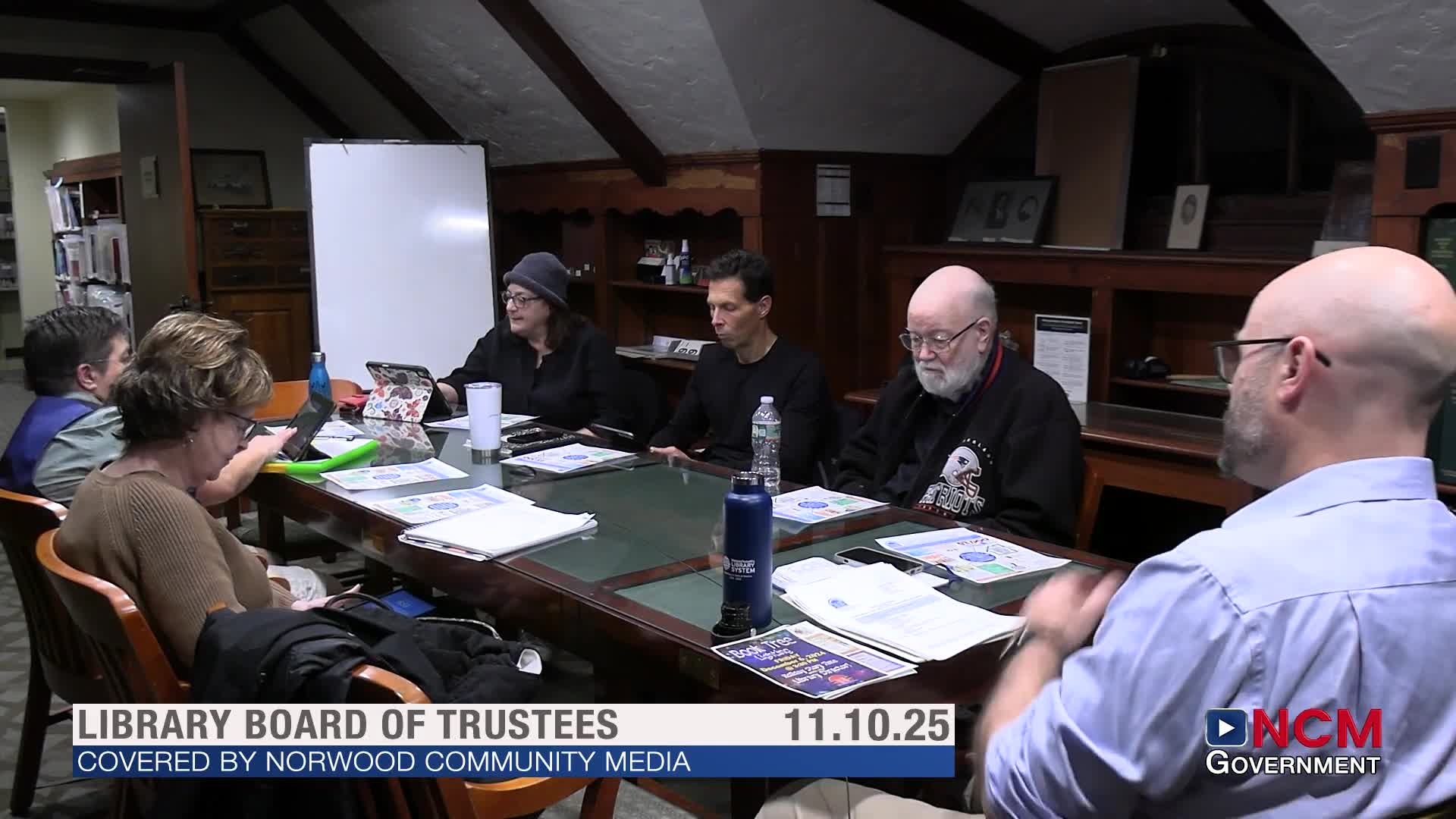 Trustees hear update that two Massachusetts e-book bills, including 'Freedom to Read,' are moving to Senate floor