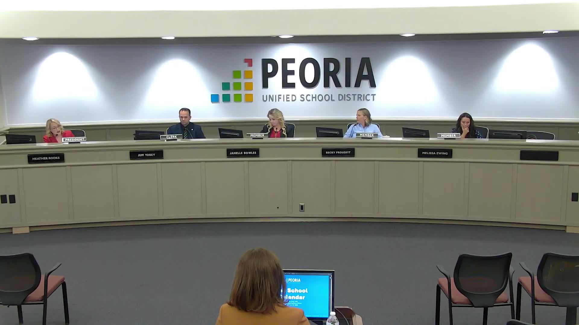 Peoria Unified approves revised calendar after debate over start dates and grading timeline