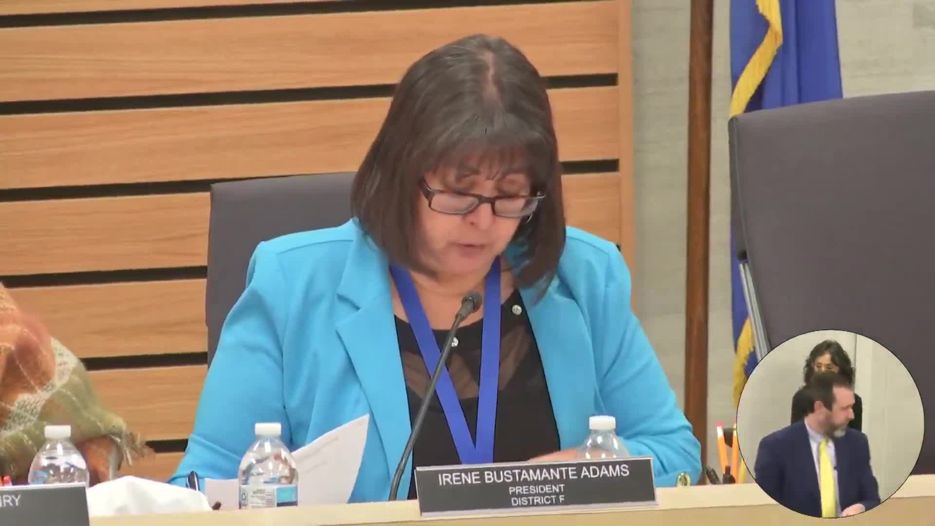 CCSD presents 48,000‑response survey and five bell‑time scenarios; some options would require dozens of new buses