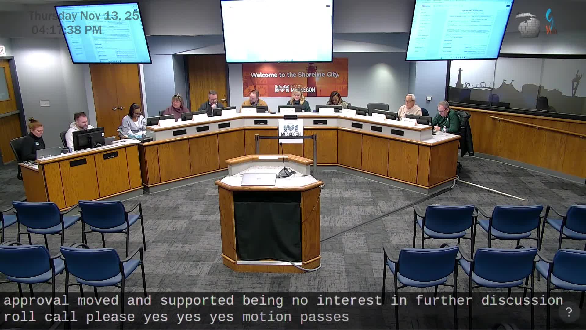 Commission recommends clarifying residential design rules; adds requirement for front façade doorway