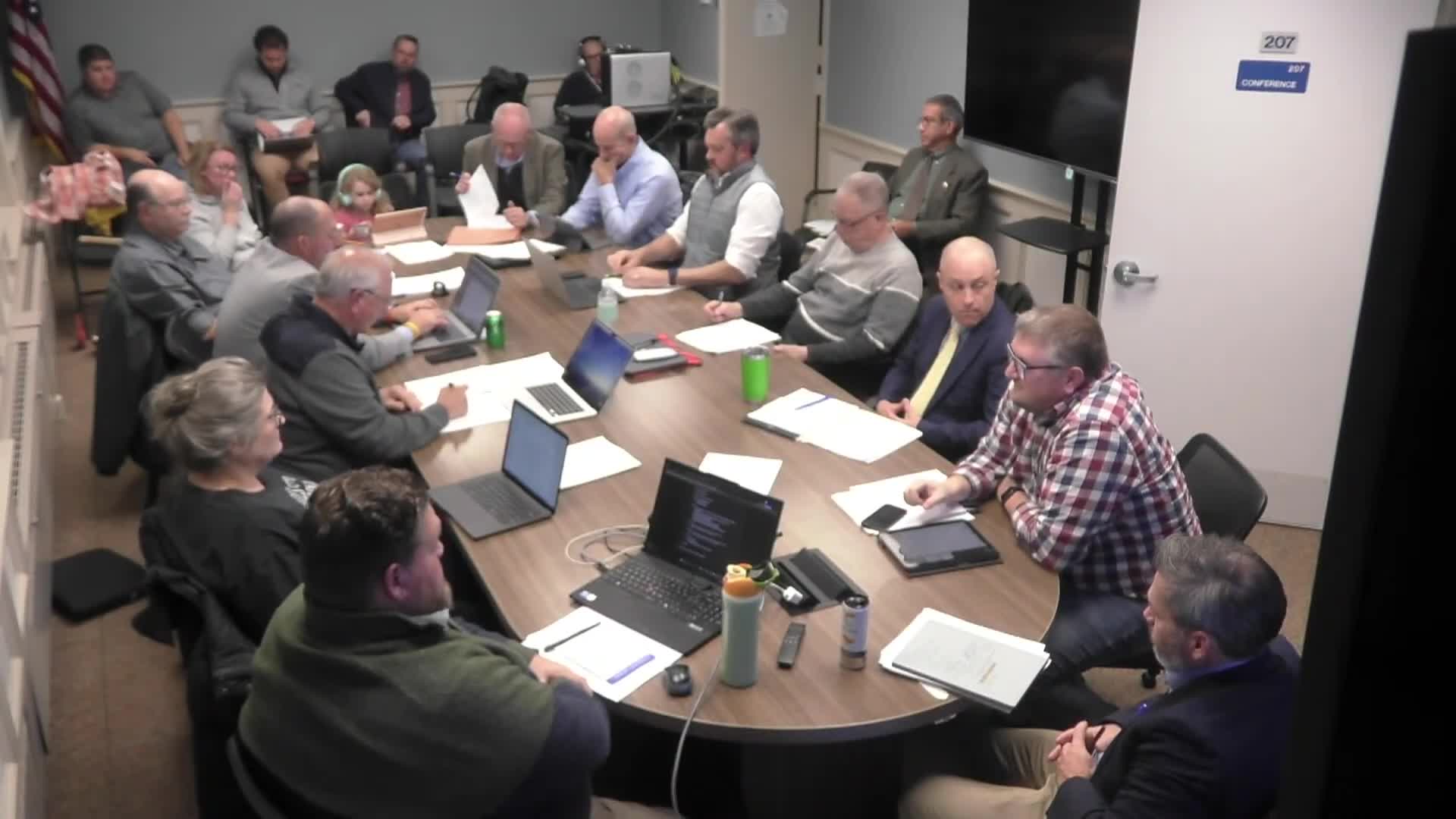 Cheshire committee directs design changes for Barnum solar plan, favors back-hill and roof arrays over front-facing carport