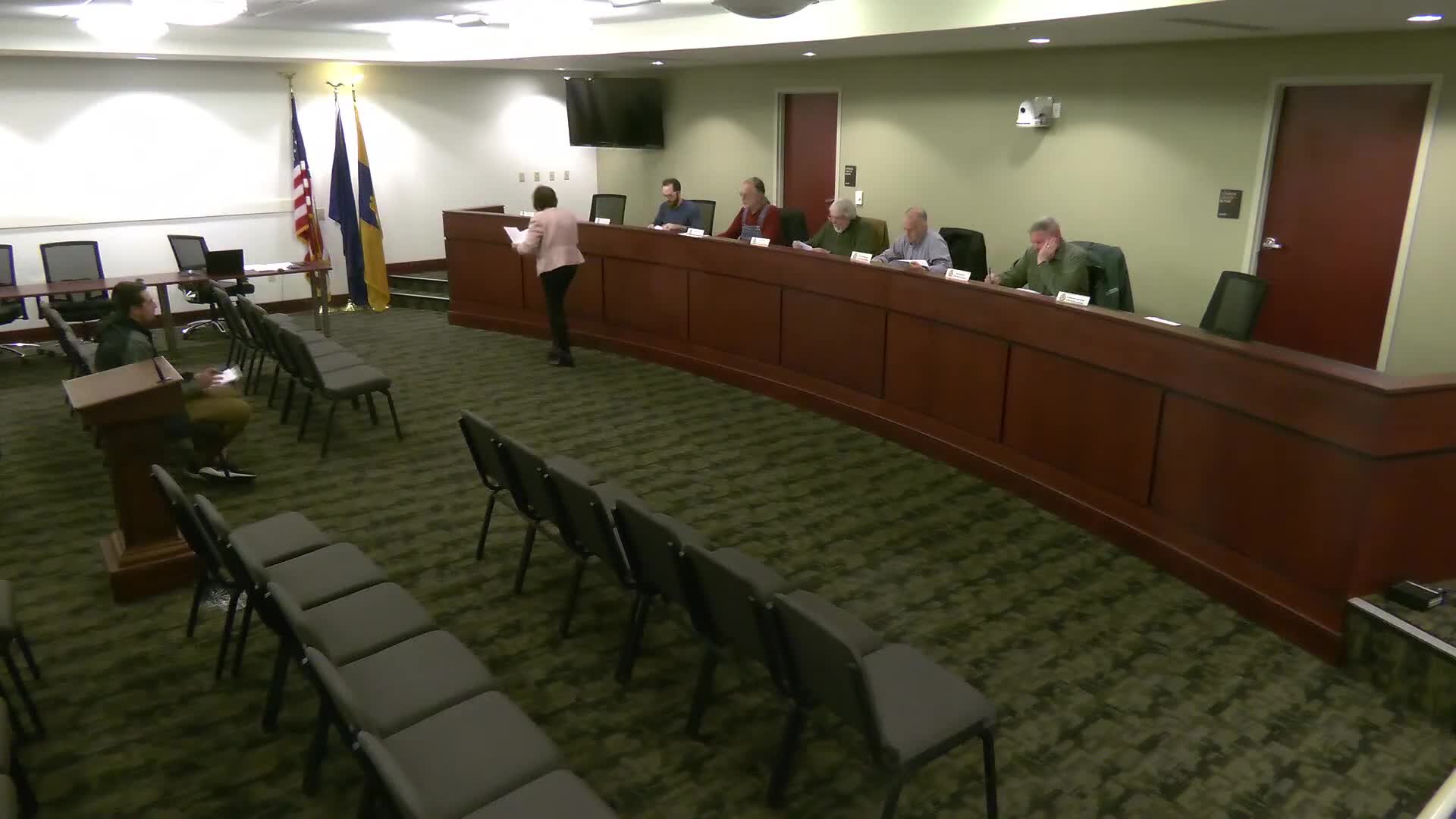 Board approves halo-backlit signage for Grandpa Joe’s Candy Shop at 2 South George Street