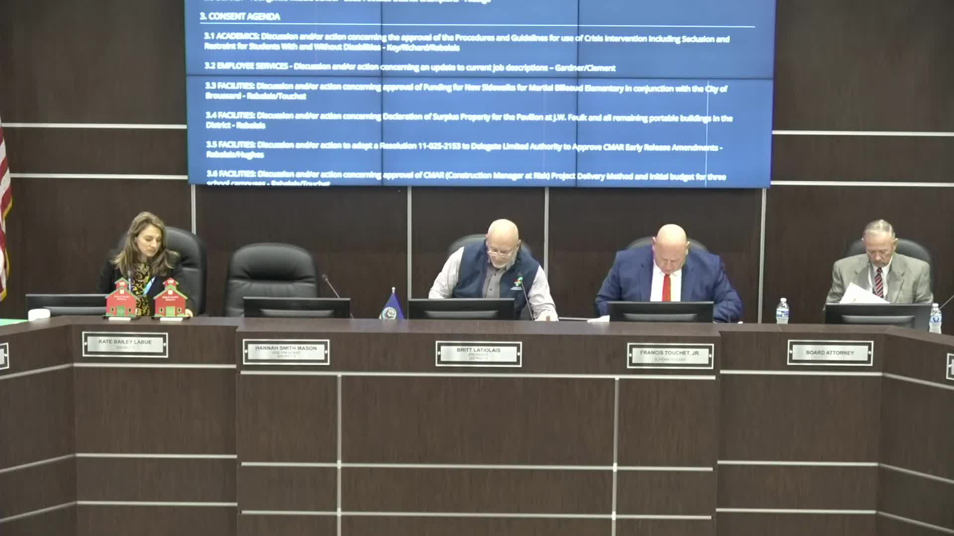 LSU AgCenter tells Lafayette Parish School Board Health Rocks reaches 6,500 middle-school students