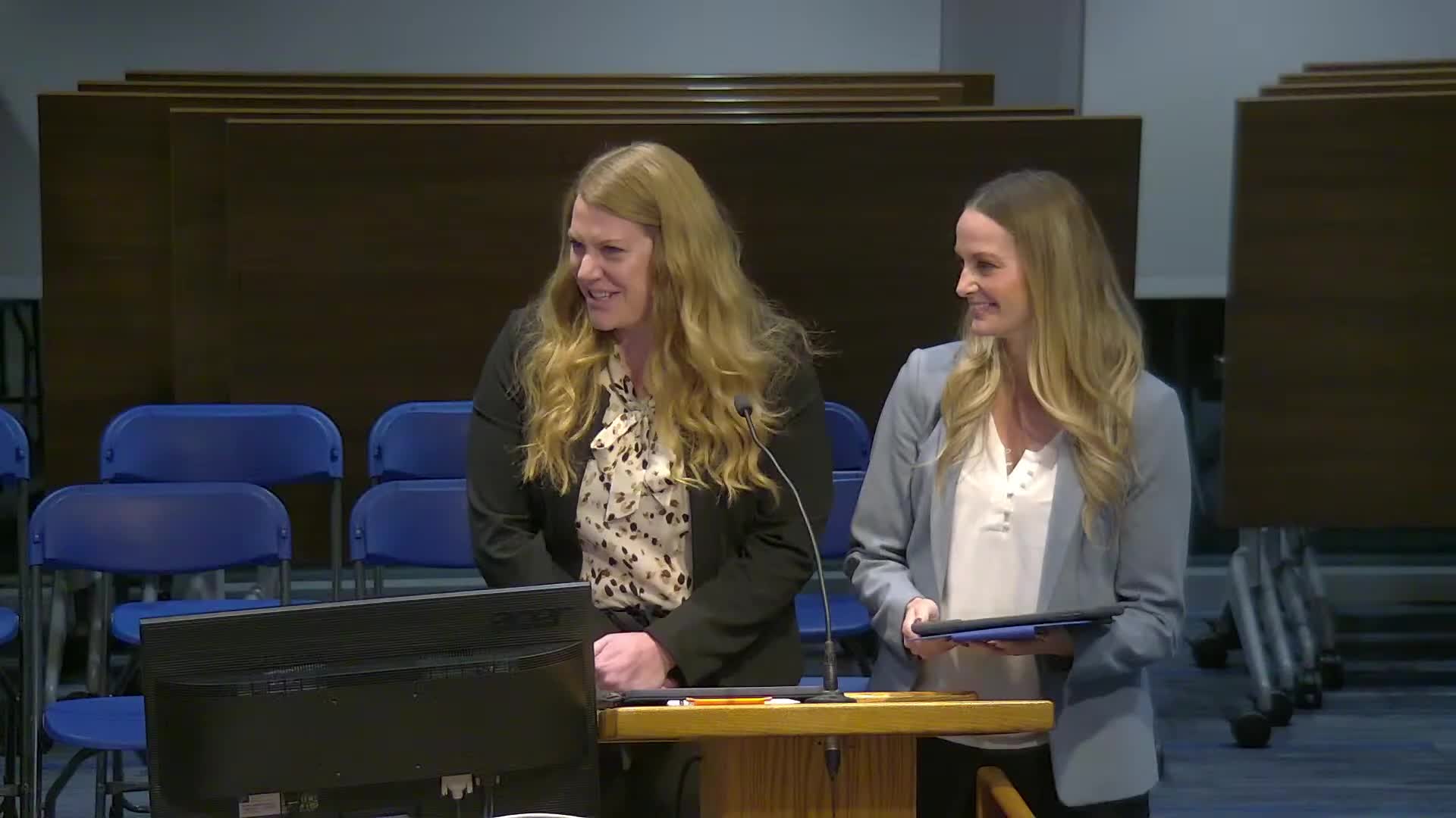 Minnetonka outlines technology philosophy; parents cite importance and screen‑time concerns