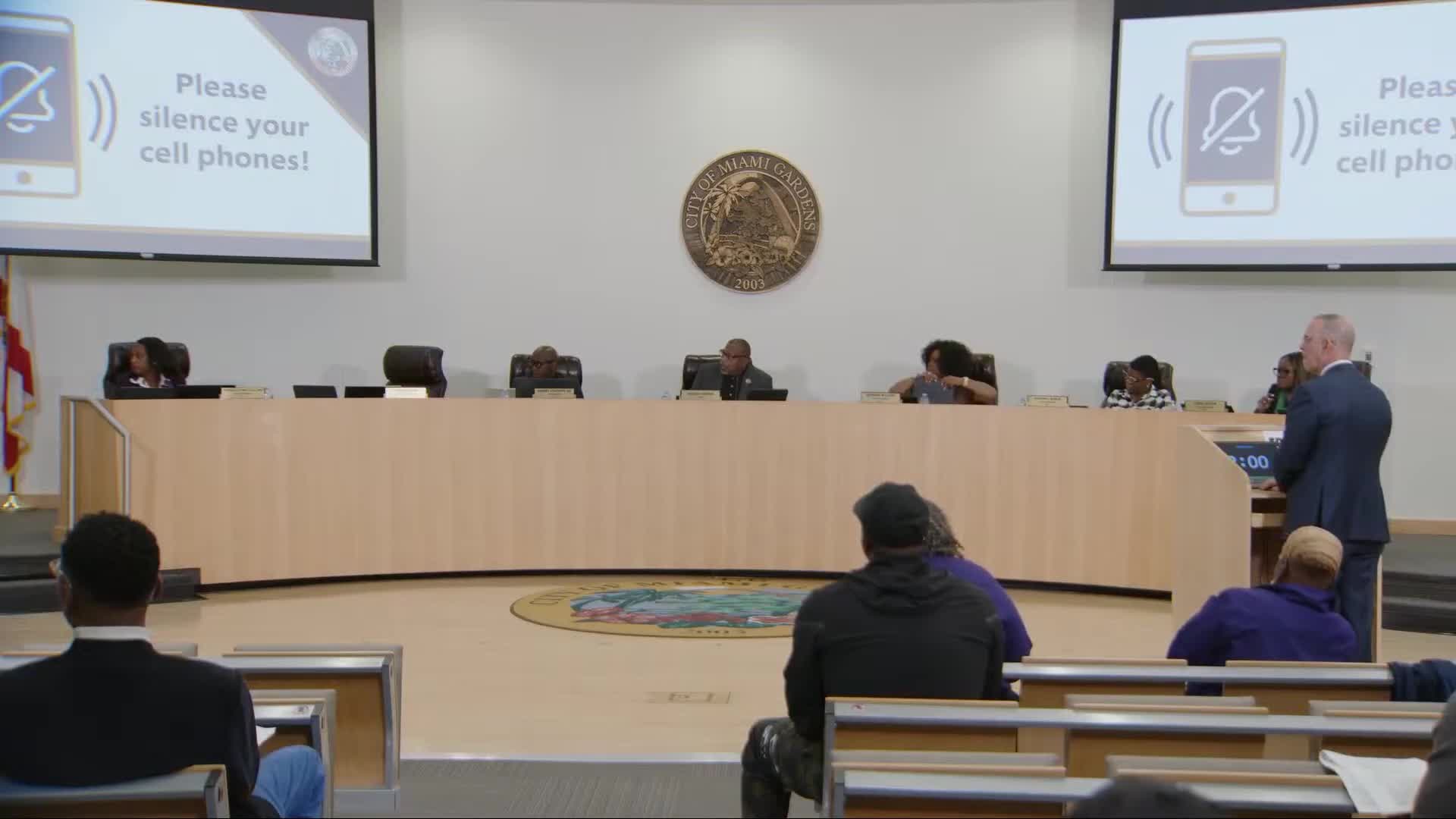 Votes at a glance: Miami Gardens council (Nov. 12) — clean zone amendment, legislative priorities, property deferral and more