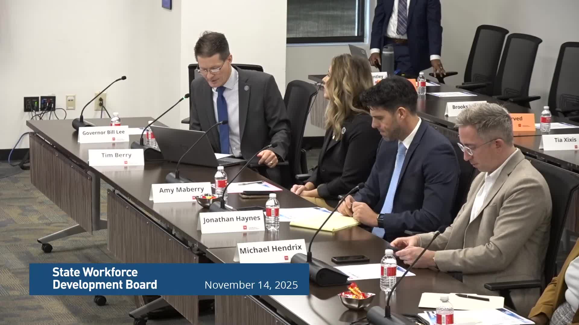 State workforce board hears University of Tennessee analysis on AI and the threats to middle‑skill jobs