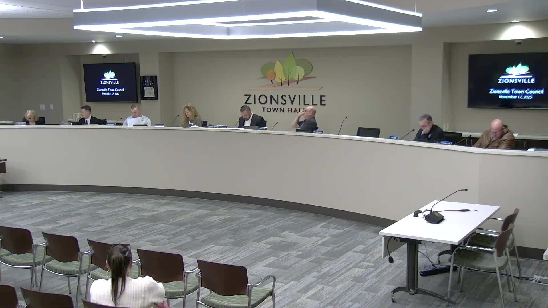 Zionsville approves interlocal agreement to serve Whitestown ordinance filings in town court