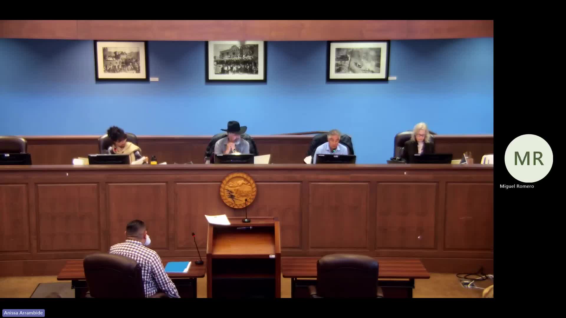 Votes at a glance: Taos County commission meeting