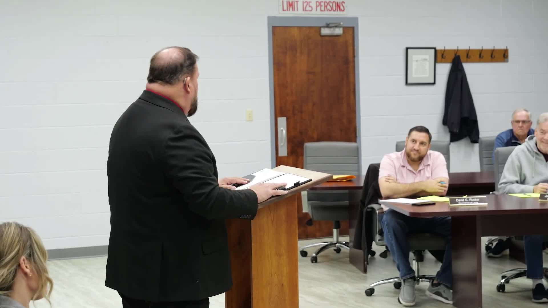 Earl Whittington chosen to fill St. Albans Ward 1 vacancy, sworn in at council meeting