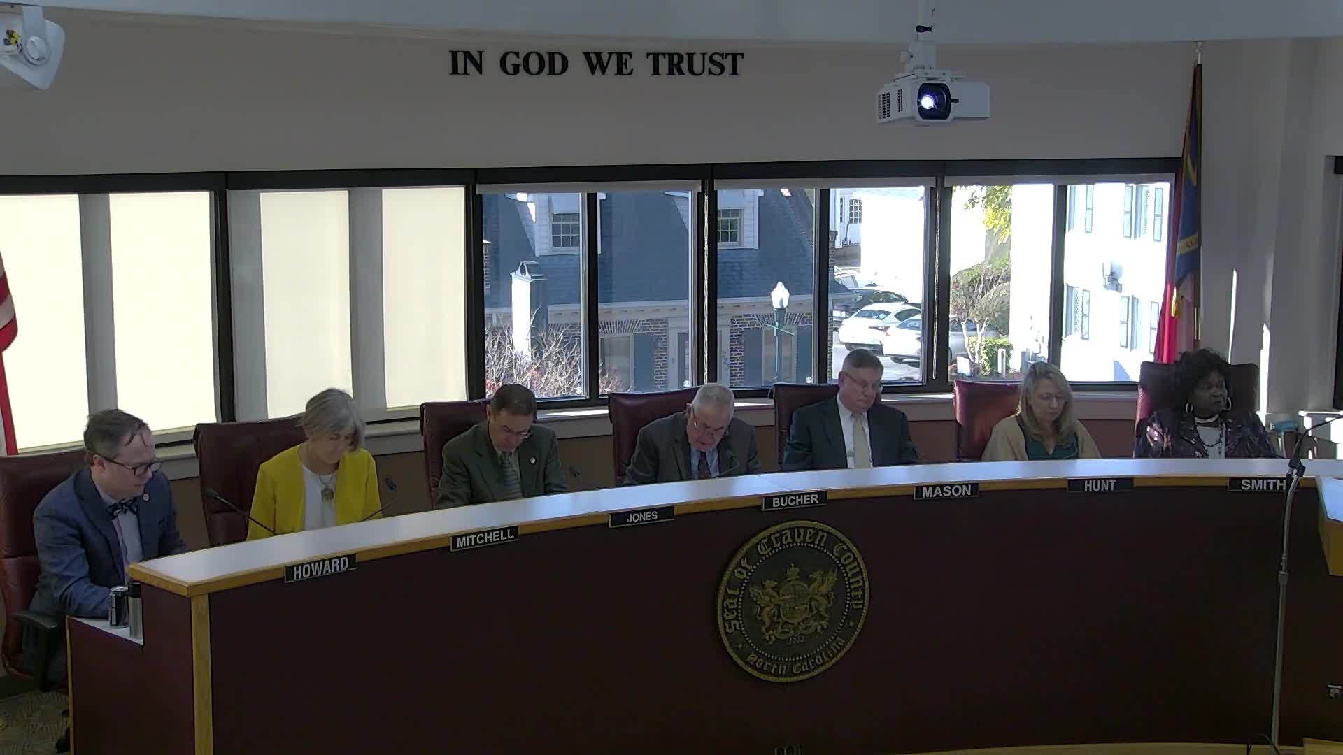 Craven County planning staff ask commissioners to set public hearing on draft RV-park ordinance