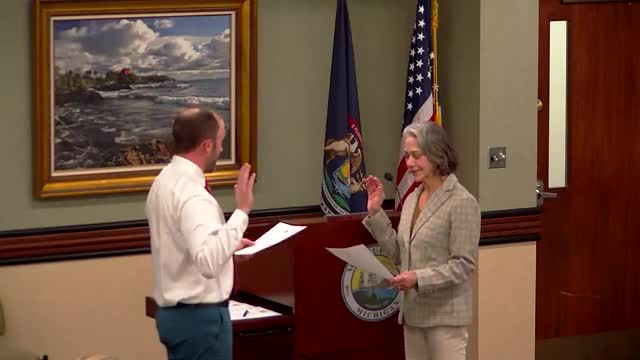 Marquette City Commission reorganizes: Paul Schlegel elected mayor; Jeremy Otaway named mayor pro tem