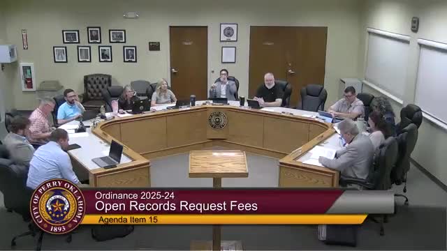 Council hears comprehensive rewrite of open-records ordinance, tables vote for further review