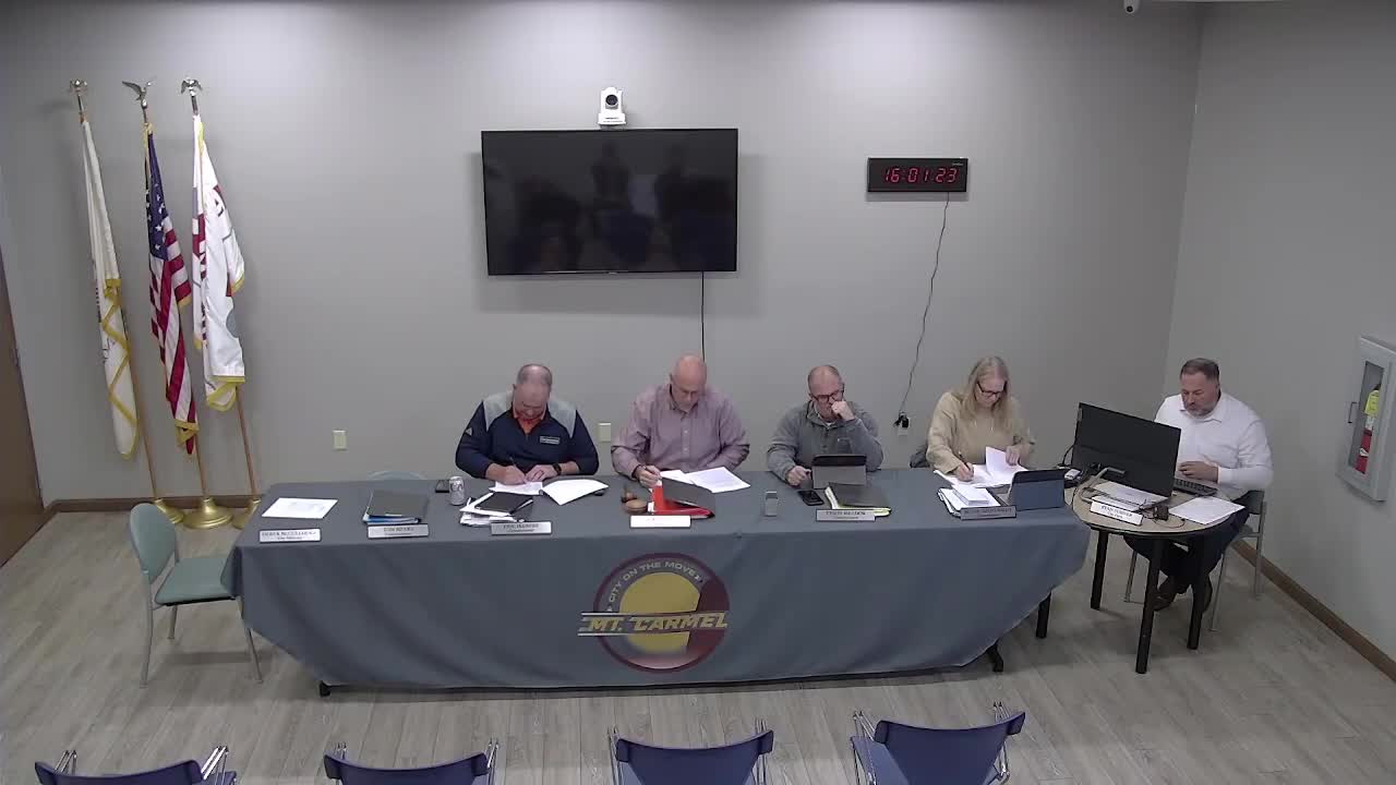 Chamber says Mount Carmel Christmas parade will proceed but 7th Street display canceled due to pole safety