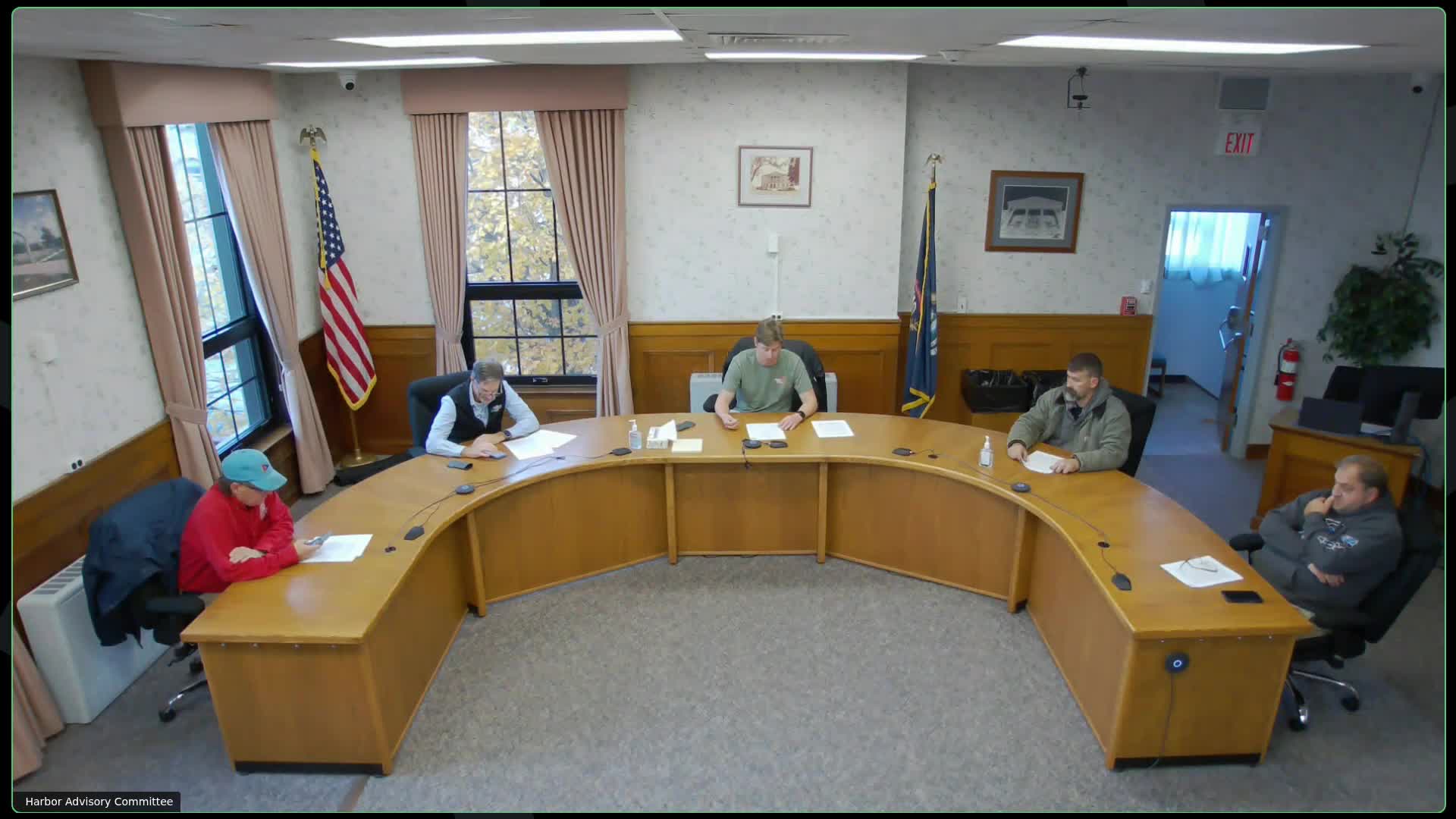 Harbor advisory committee weighs streamlined marina rules, enforcement and short-term rentals