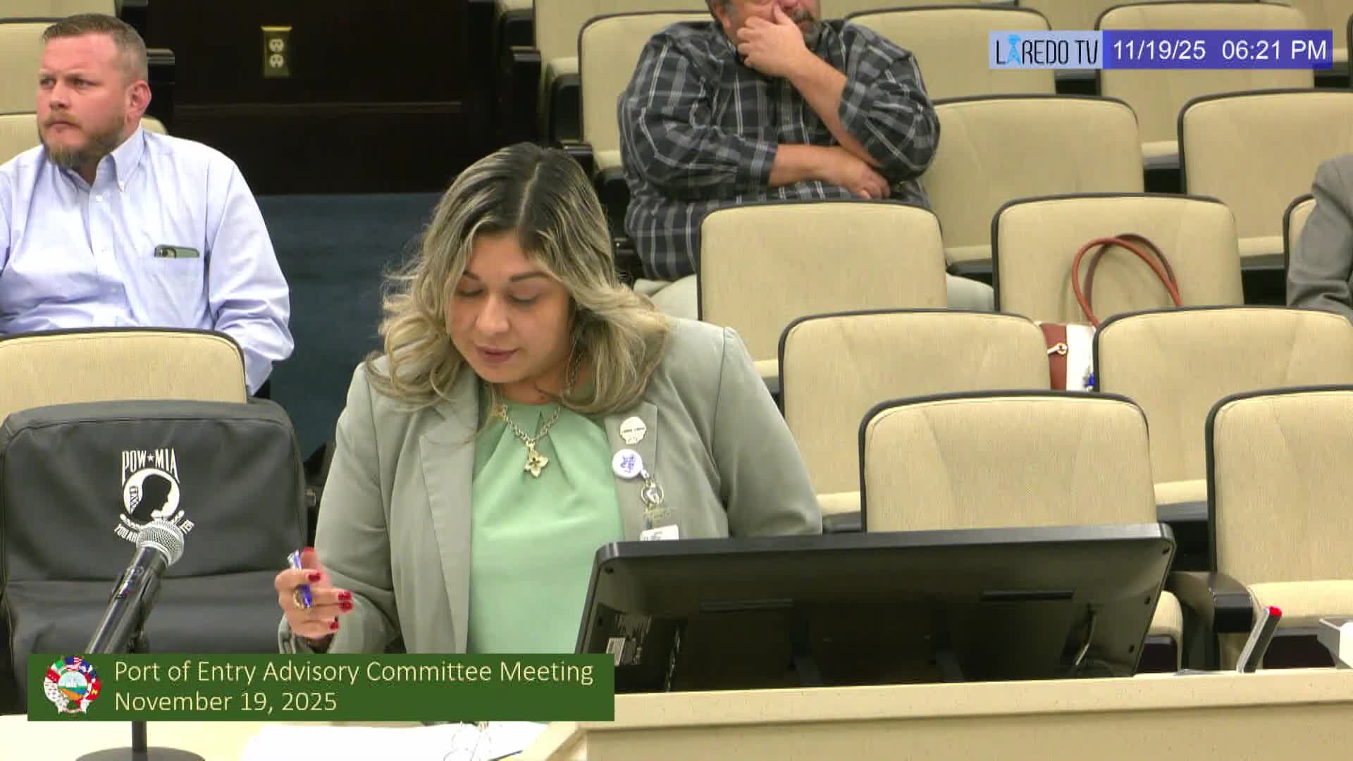 Committee hears update on bridge expansion, P3 talks and a $225 million capital need; members urge revisiting 1998 revenue split