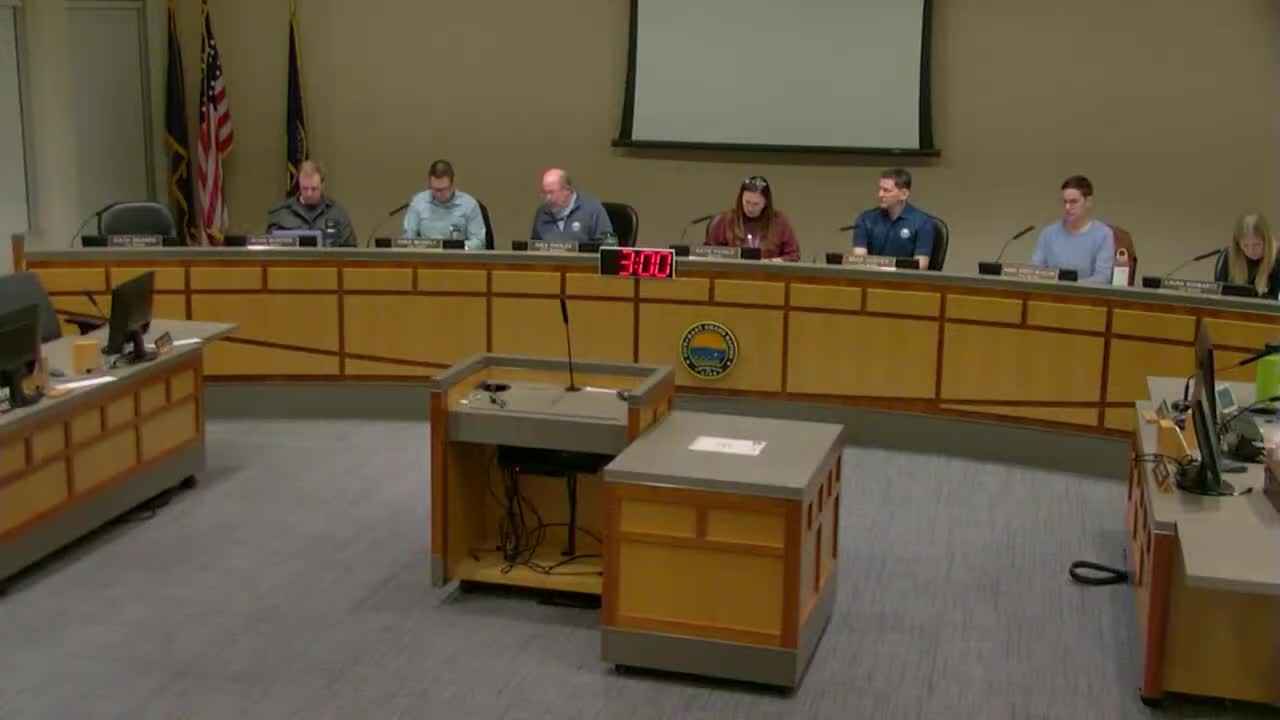 East Grand Rapids commission approves city manager contract renewal; proposed ad hoc evaluation committee fails