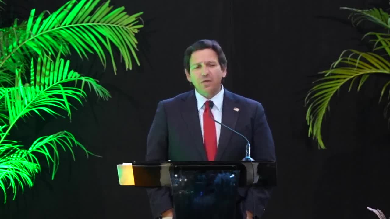 Speaker links public safety to migration, criticizes NYC mayoral election