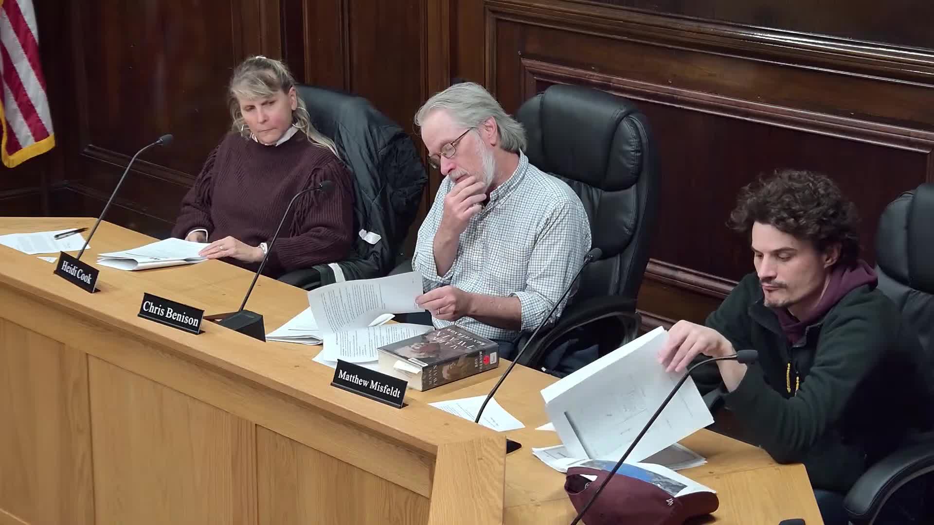 BZA allows front‑setback paving at 752 Weaver St., citing safety and existing use