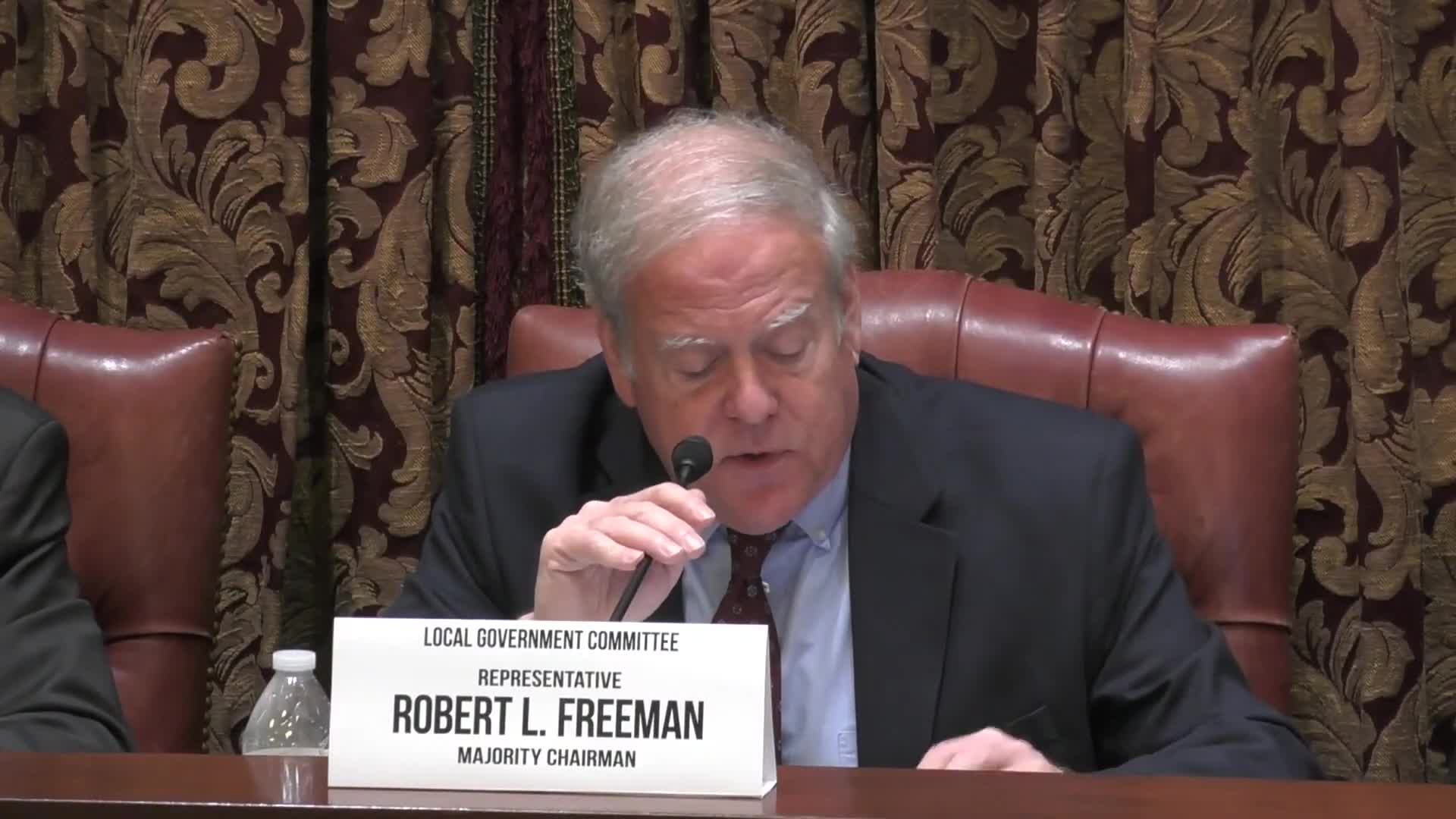 Committee reports bill consolidating and updating first‑class township code