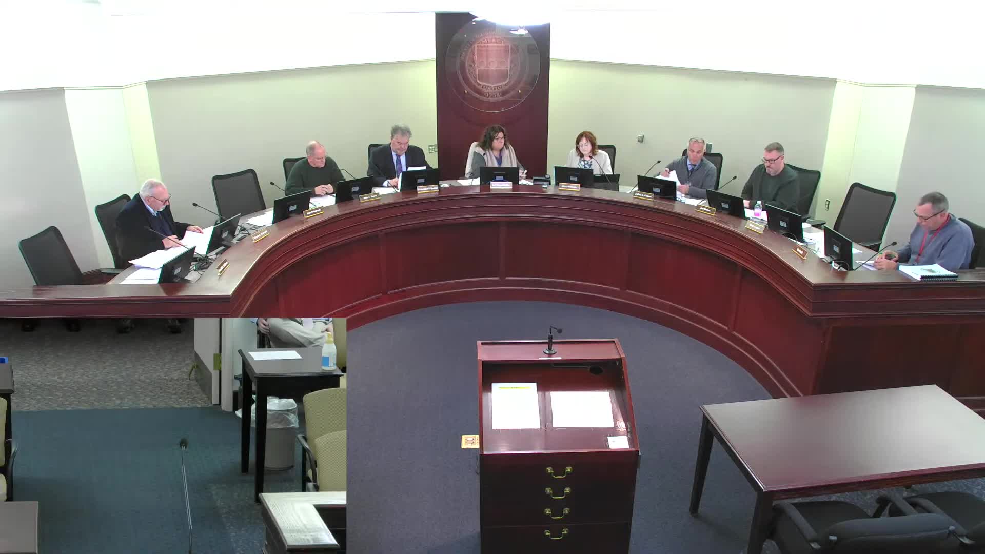 Council debates raising county's financial stabilization floor from 5% to 10%
