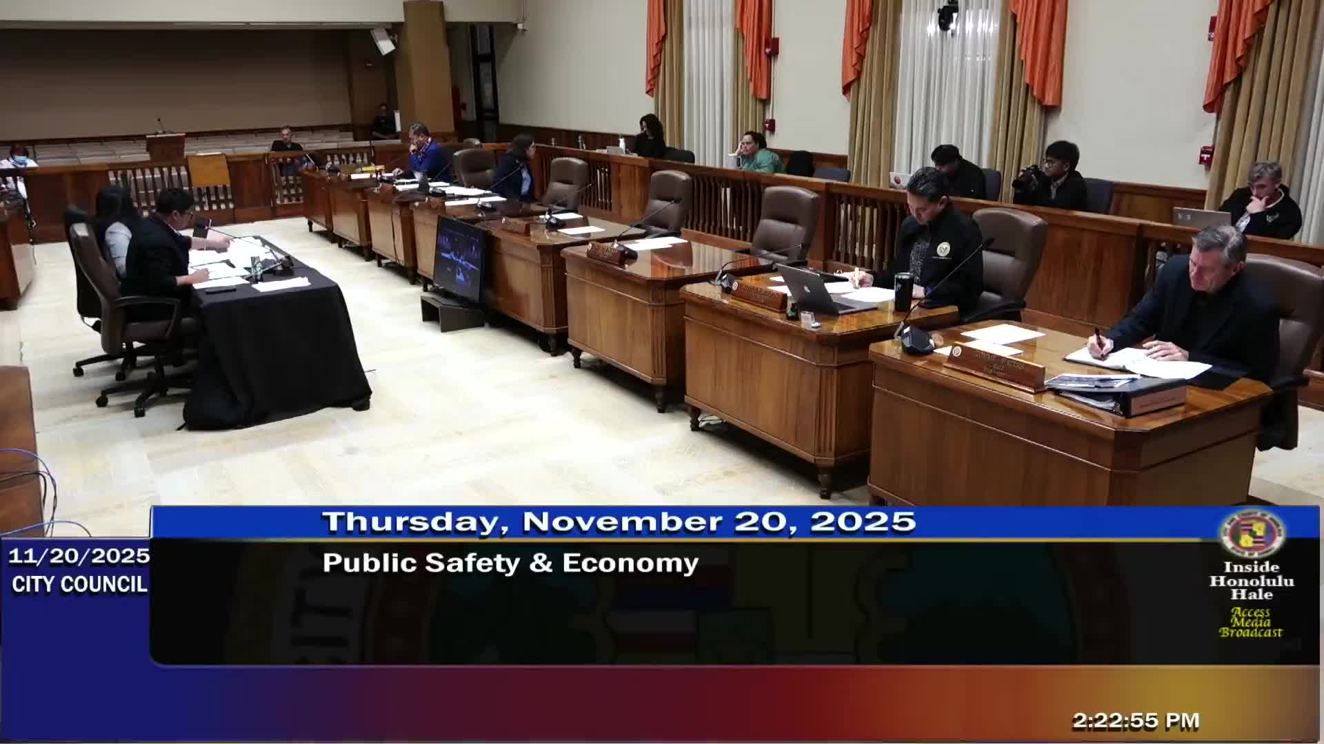 Committee amends, advances bill to formalize HPD media alerts; debate centers on 10-minute rule and who qualifies as 'media'