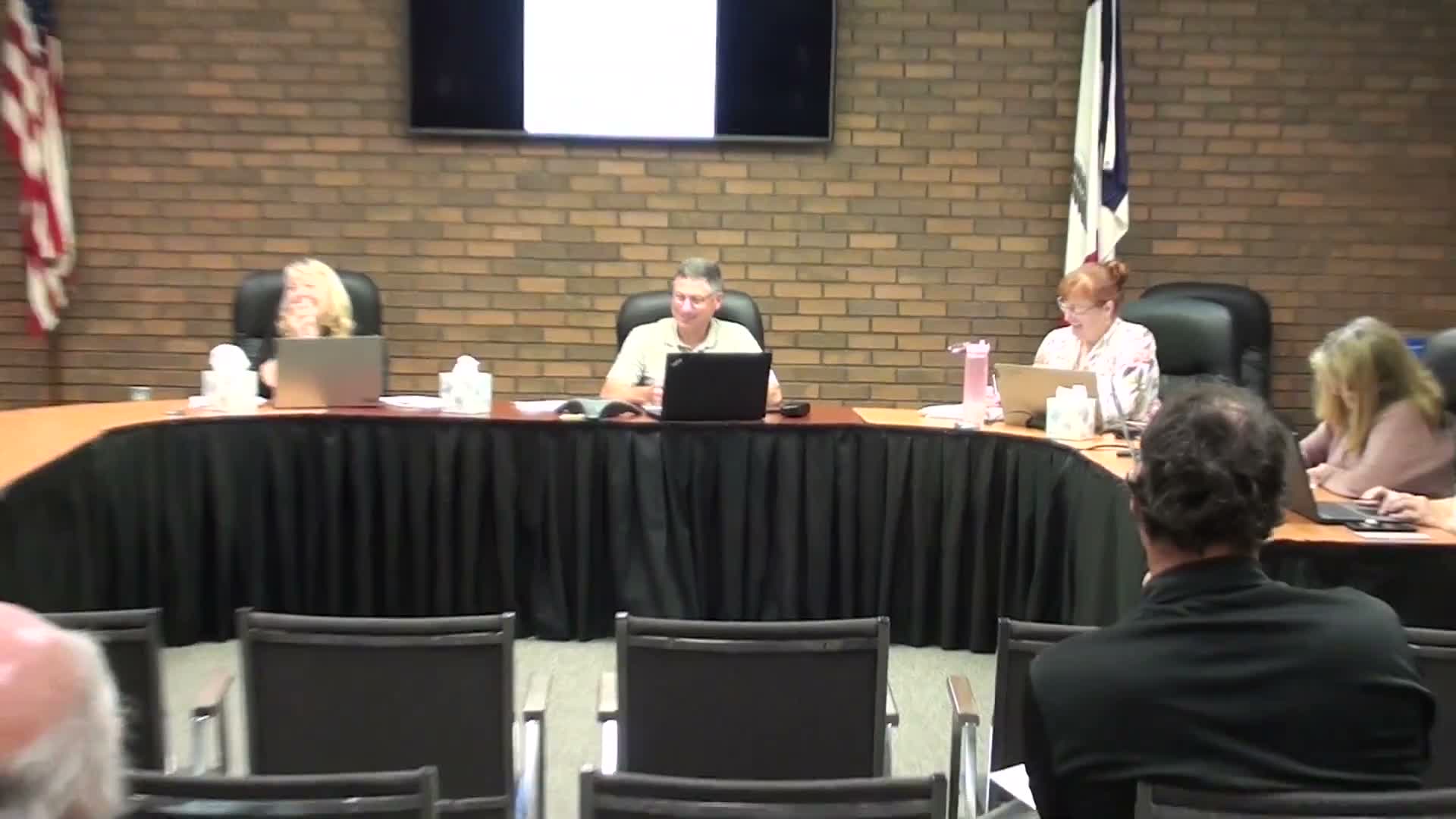 Madison County supervisors approve personnel resolutions, grounds use and permits for RAGBRAI