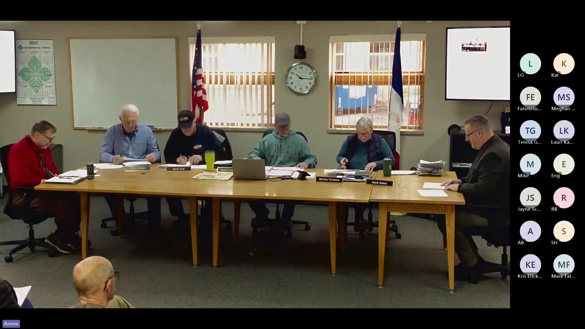 Emergency manager warns of 911 funding shortfall as county budget lines shift