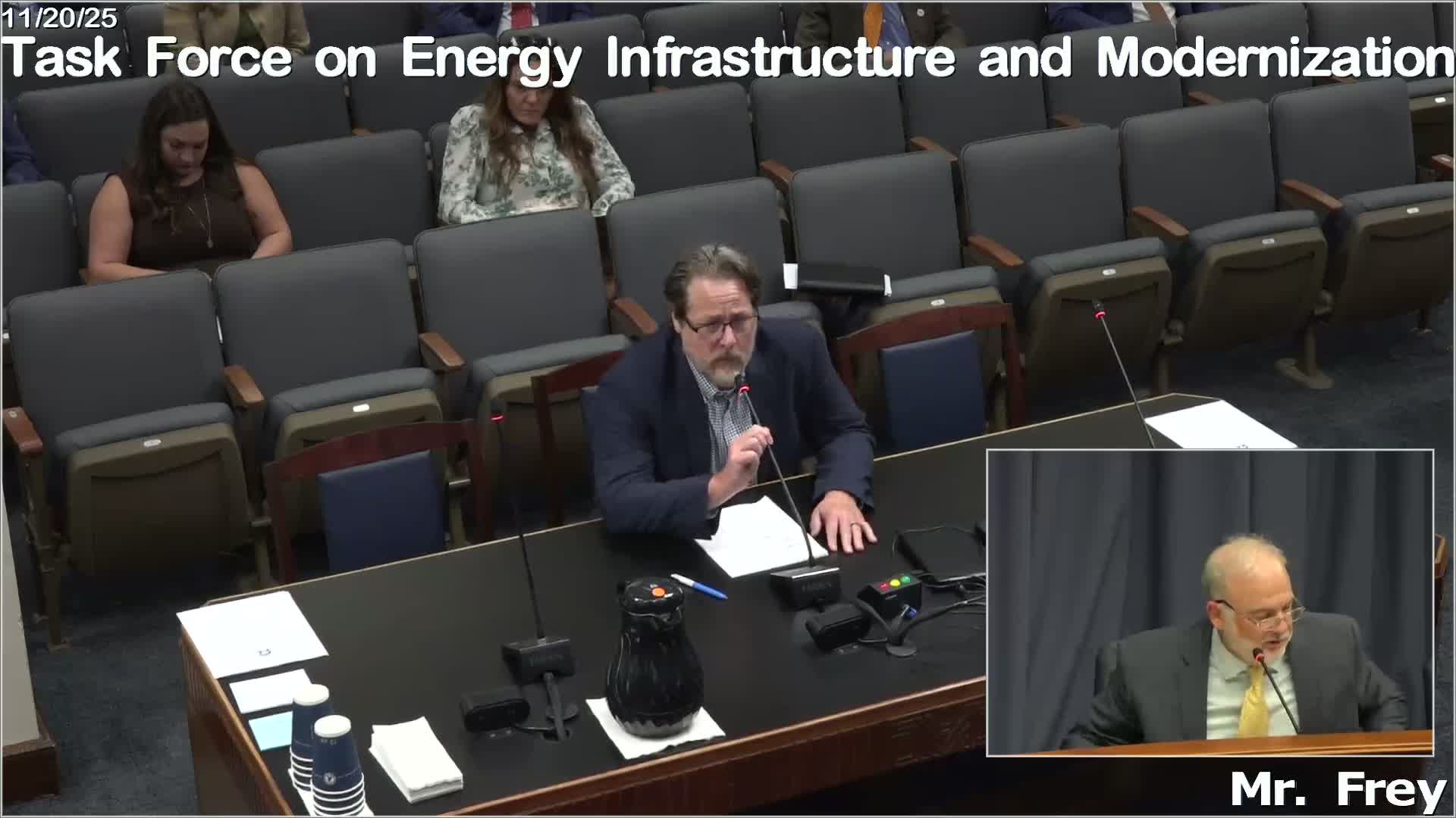 LPSC consultant outlines minimum‑capacity rule and fast‑track interconnection steps for large data loads
