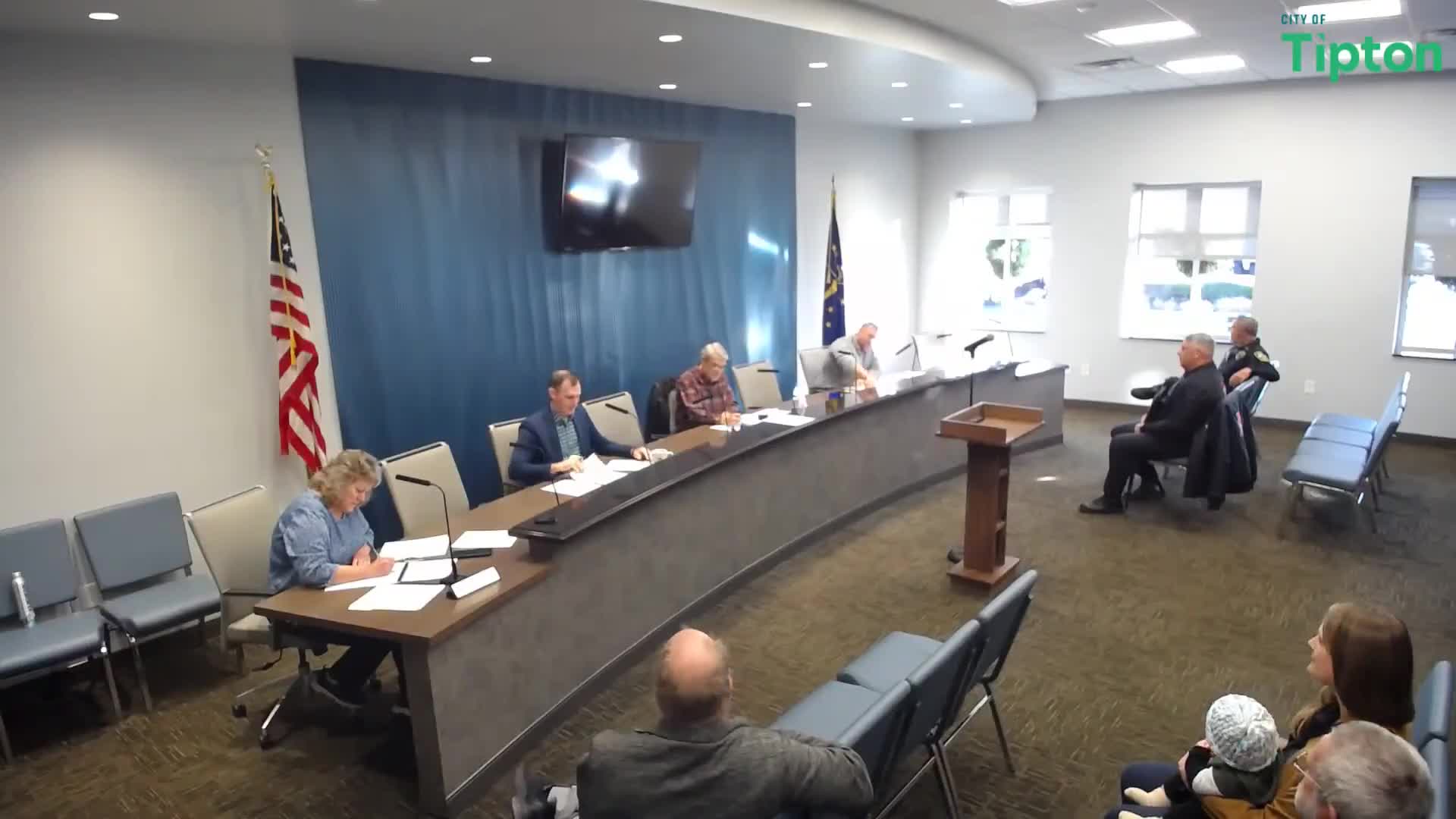 Tipton board opens review of 1973 taxi ordinance amid growth of ride-hailing