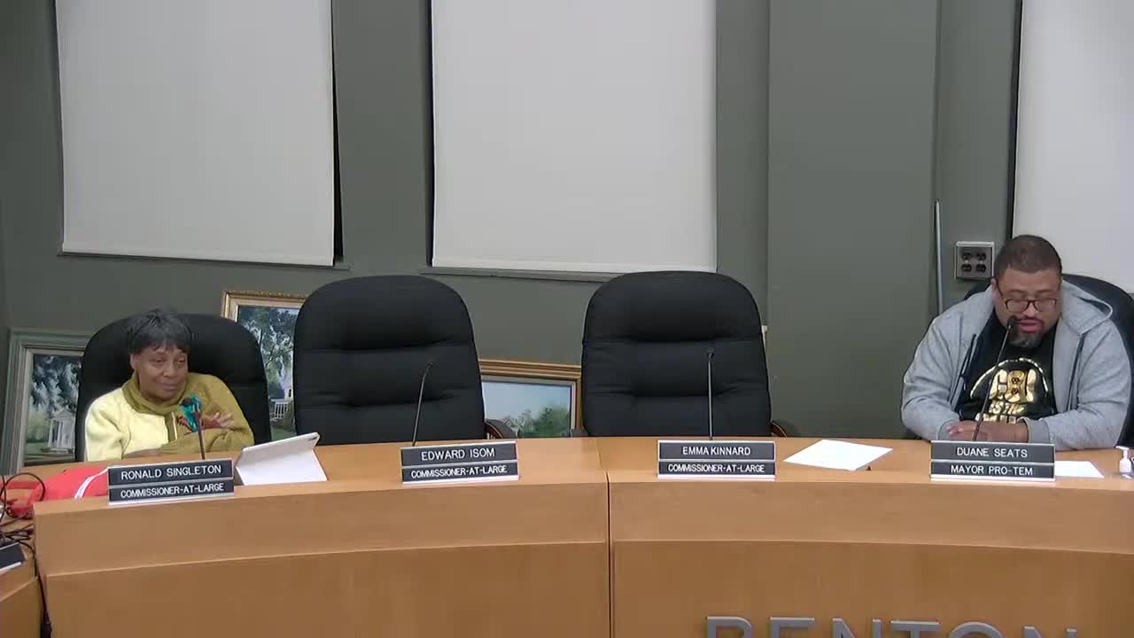 Commission discusses proposed under‑lake fiber project offering seven years of free gigabit service to municipal sites