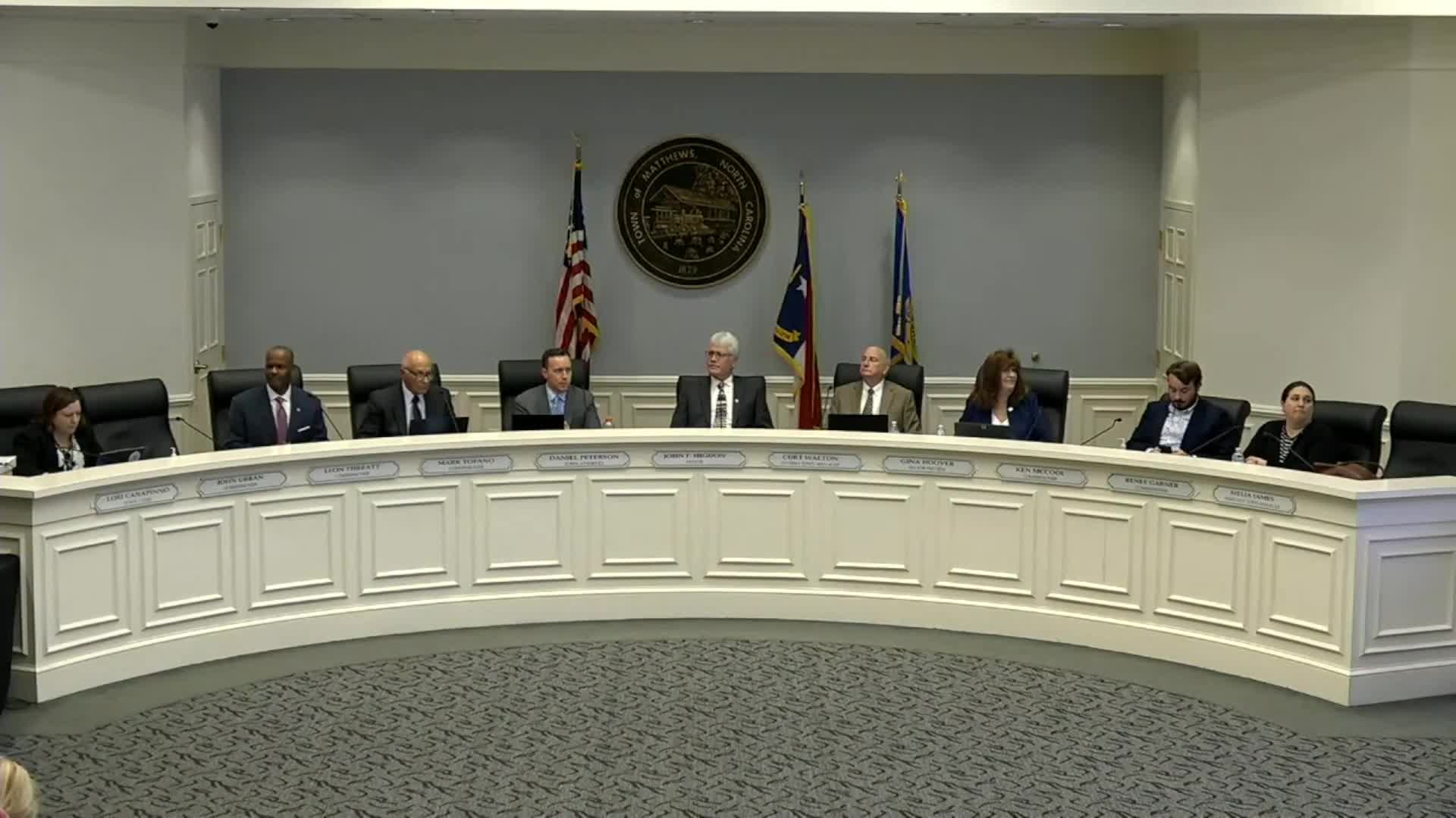 Residents urge Matthews to address animal-shelter capacity as volunteers strain