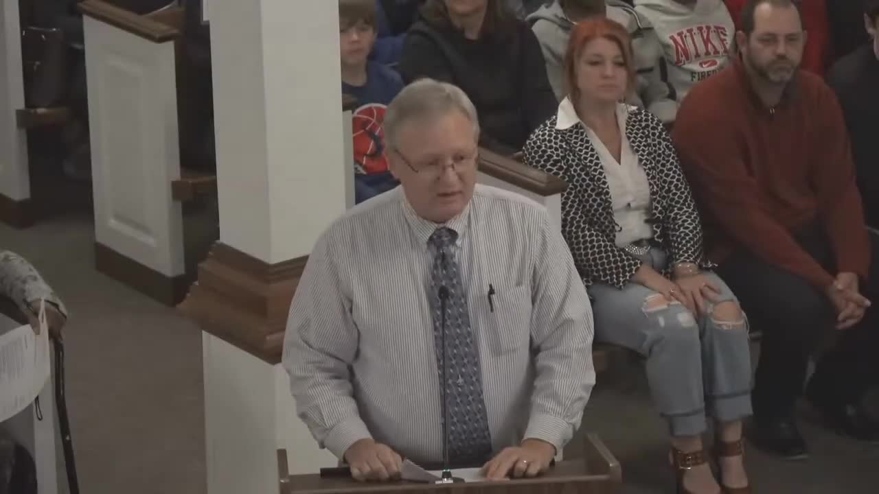 Board gives general support to botanical garden, courts and disc golf proposals; MOUs to be drafted