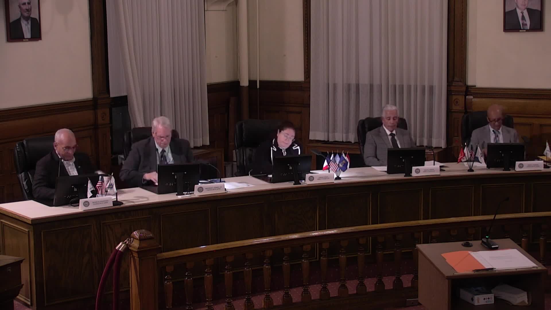 Ordinance committee tables proposed $80 annual trash fee increase after equity, funding concerns