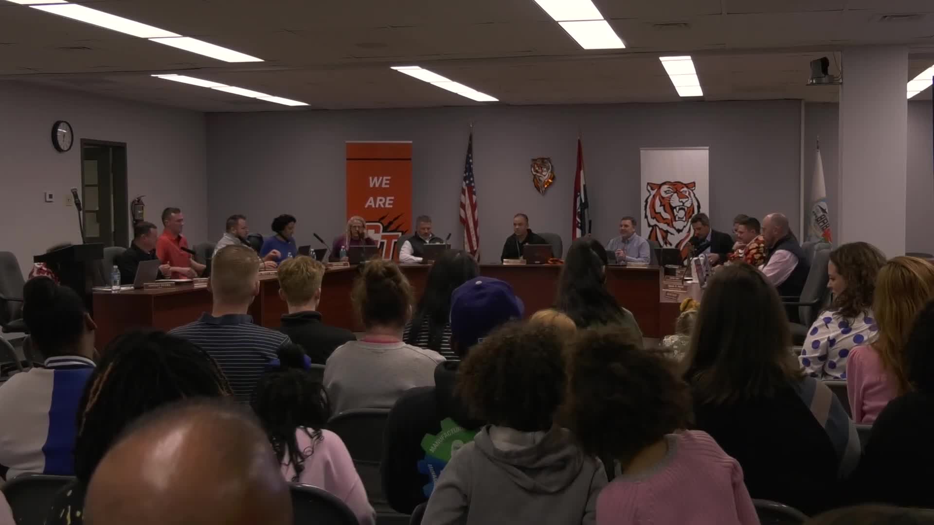 Votes at a glance: agenda approved, policies adopted, audit accepted, and Navitas ESCO authorized