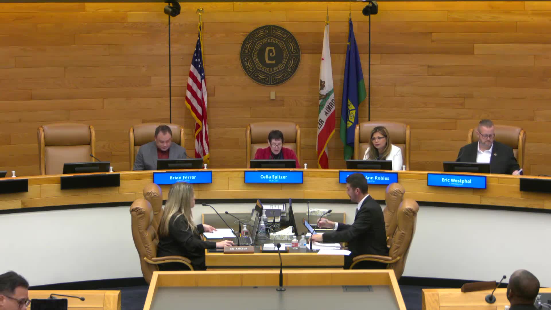 Cerritos commission finds seven properties to be public nuisances, sets abatement deadlines