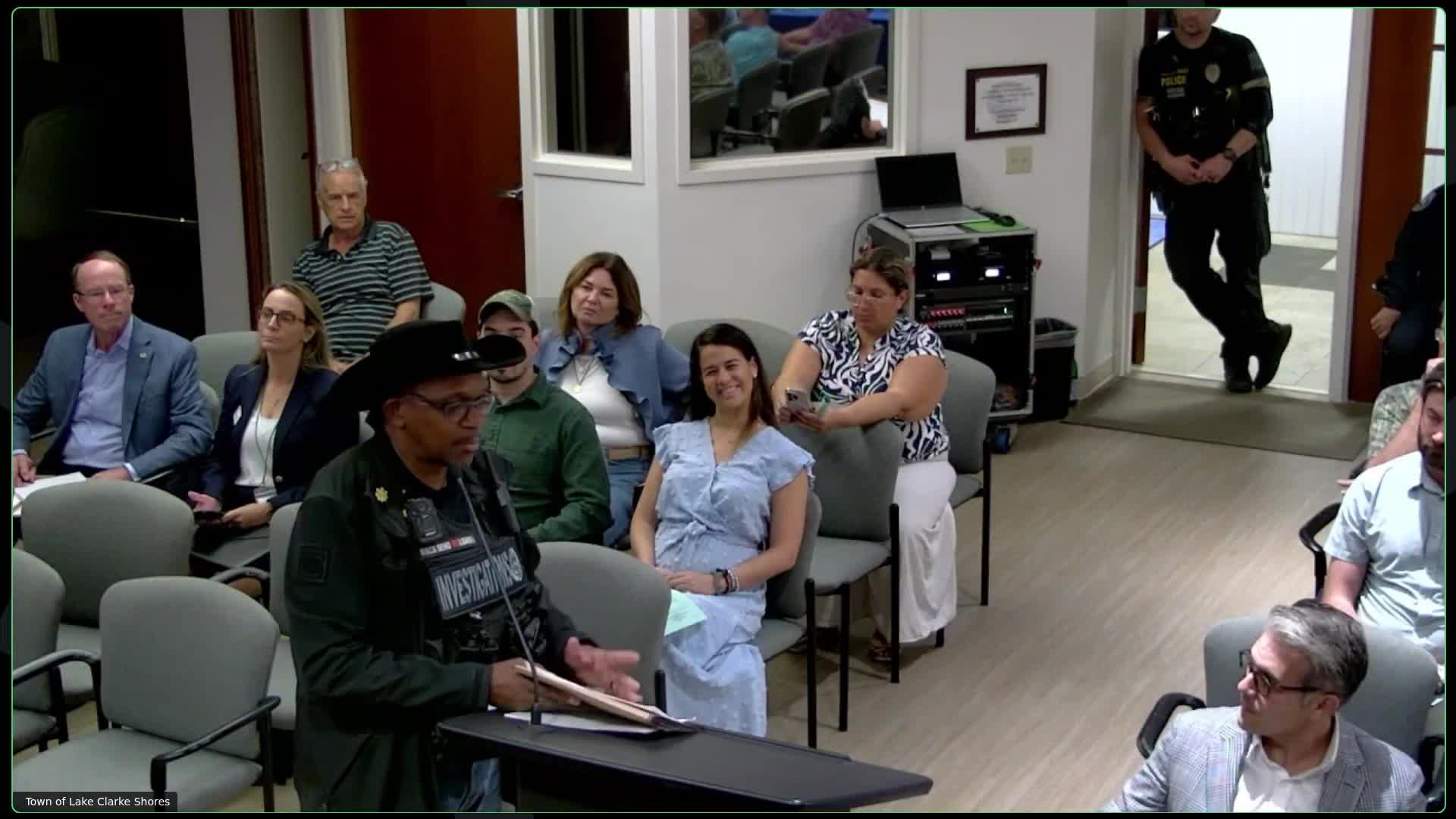 Residents report suspected fugitive and ongoing nuisance activity at 7306 Clark Road; police advise calling for service