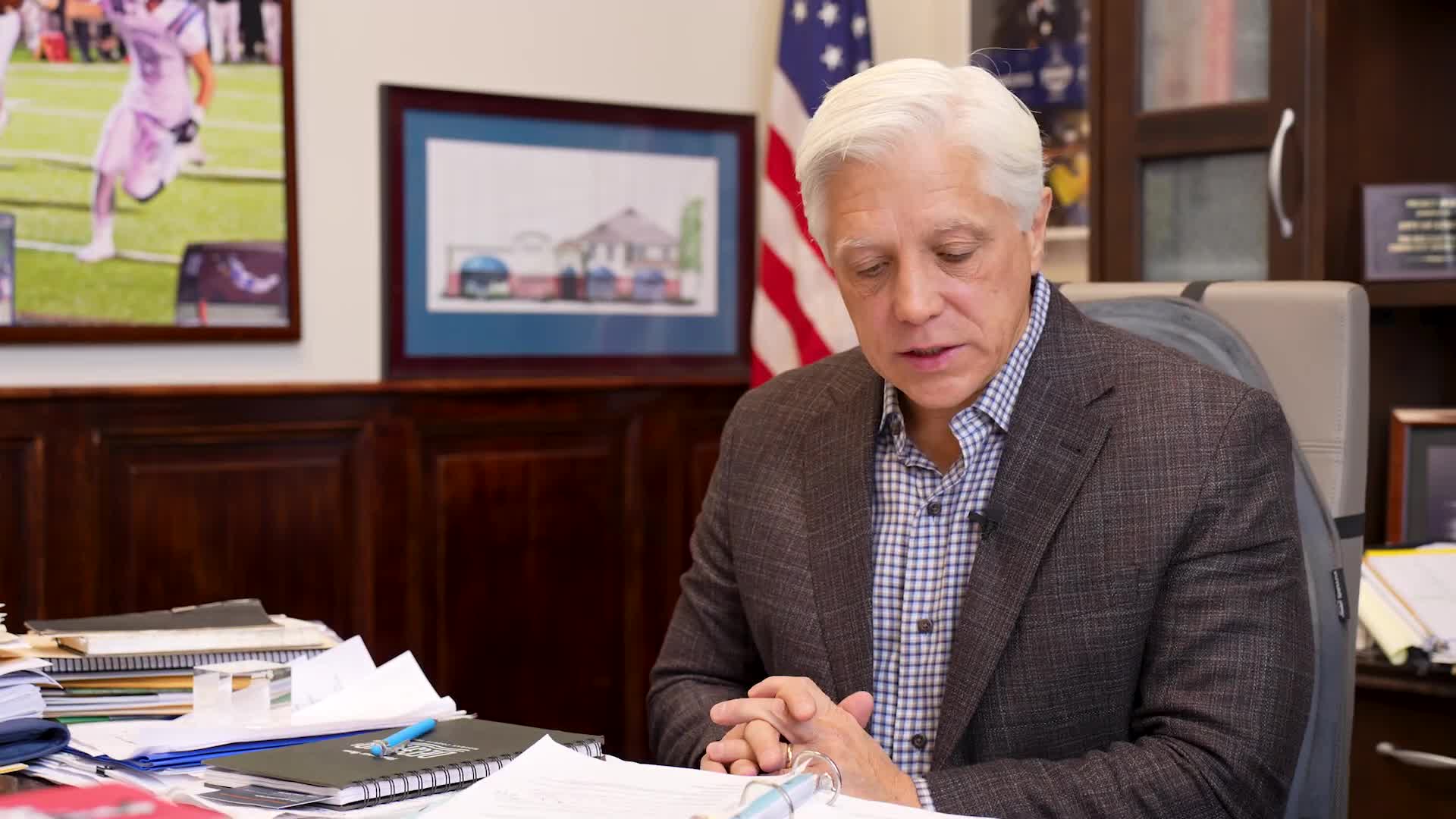 Auburn council approves property sale to Core Scientific and tax-abatement actions tied to large investments