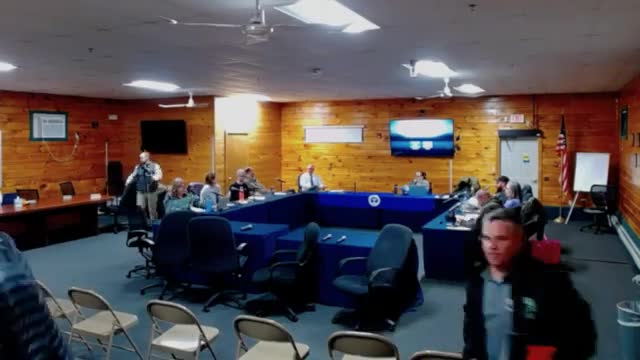 RSU 04 board extends meeting, moves several items to Dec. 10 and approves special‑education hire