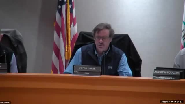 Corte Madera planners review steep‑lot remodel at 208 Summit Drive; commissioners press on side‑setback variance